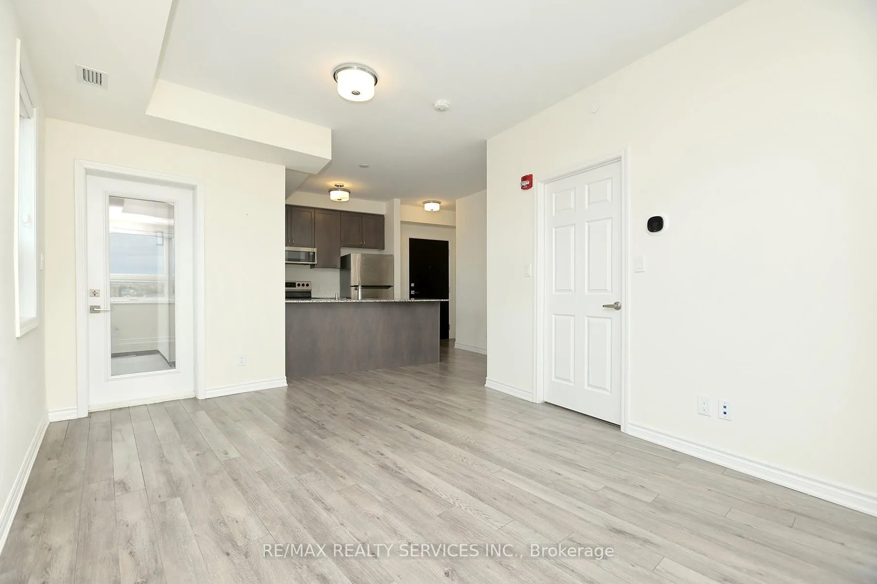 Photo 7 of Unit 210, 200 Lagerfeld Drive, Brampton, Northwest Brampton — HOMEH