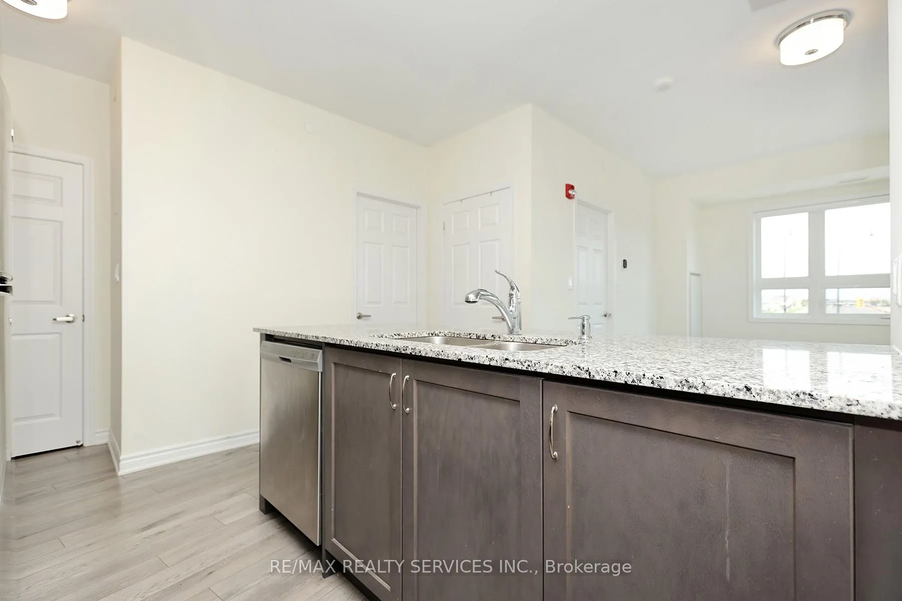 Photo 10 of Unit 210, 200 Lagerfeld Drive, Brampton, Northwest Brampton — HOMEH