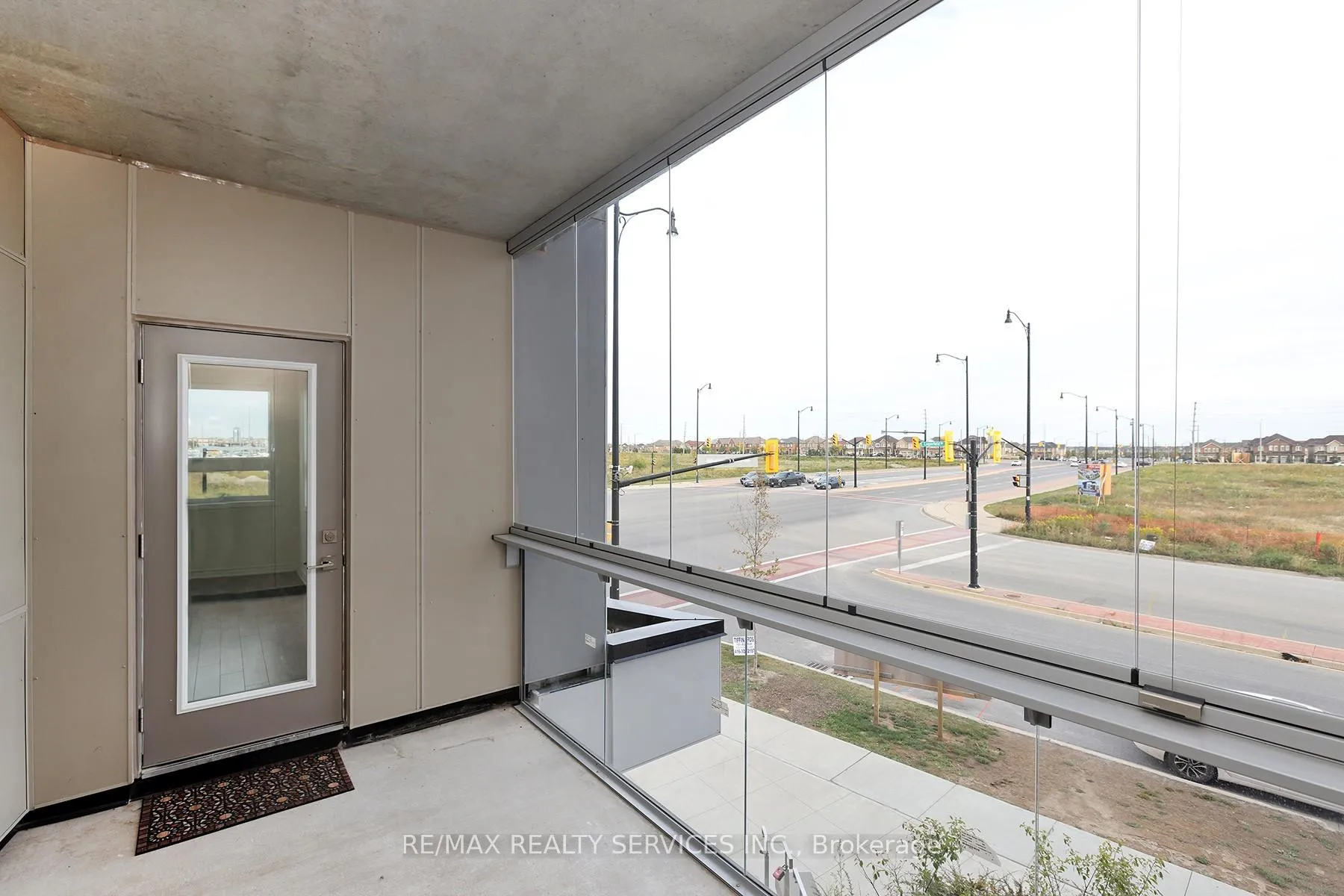 Photo 14 of Unit 210, 200 Lagerfeld Drive, Brampton, Northwest Brampton — HOMEH