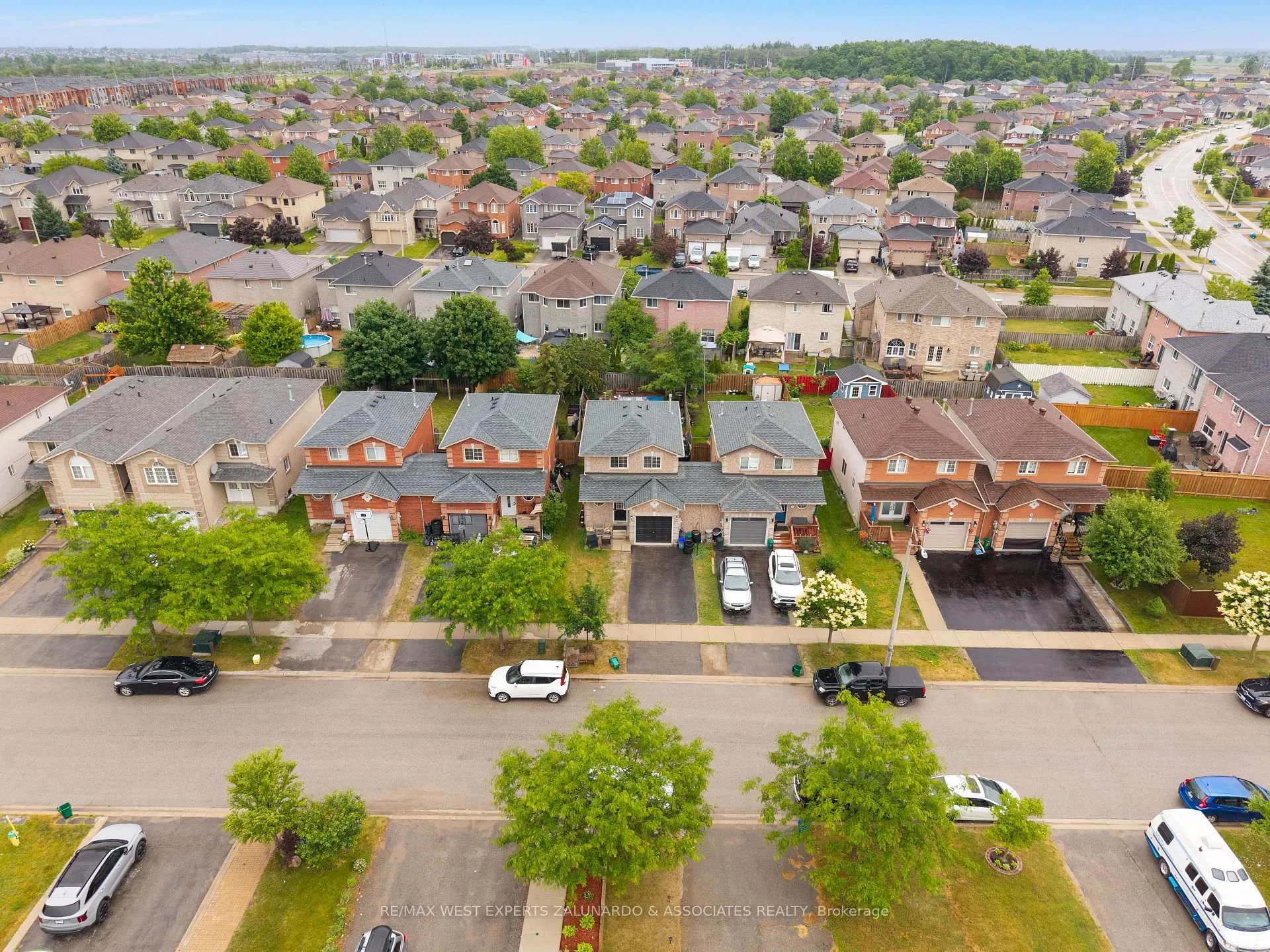 Photo 27 of 11 Raymond Crescent, Barrie, Painswick South — HOMEH
