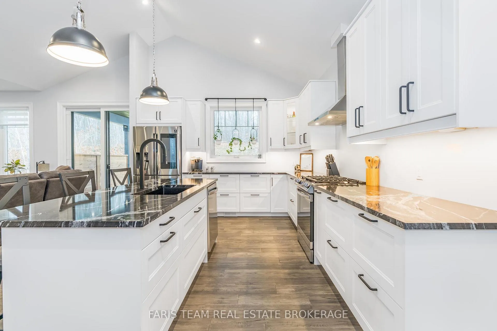 Photo 7 of 1532 Champlain Road, Tiny, Rural Tiny — HOMEH