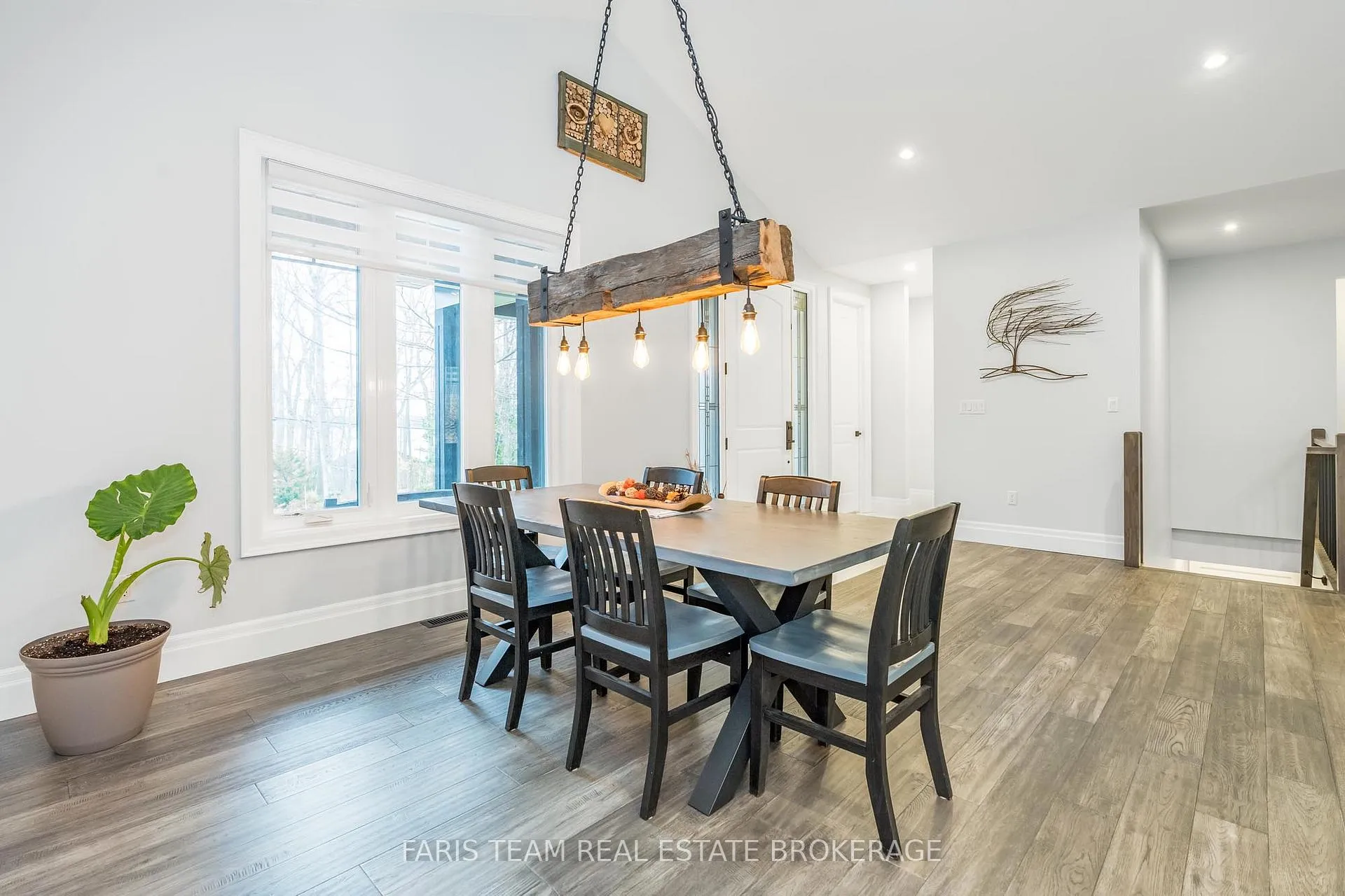 Photo 12 of 1532 Champlain Road, Tiny, Rural Tiny — HOMEH