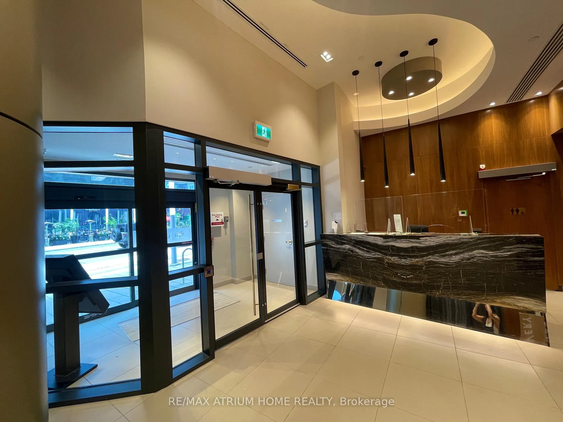 Photo 2 of Unit 2506, 99 John S, South Huron, Exeter — HOMEH