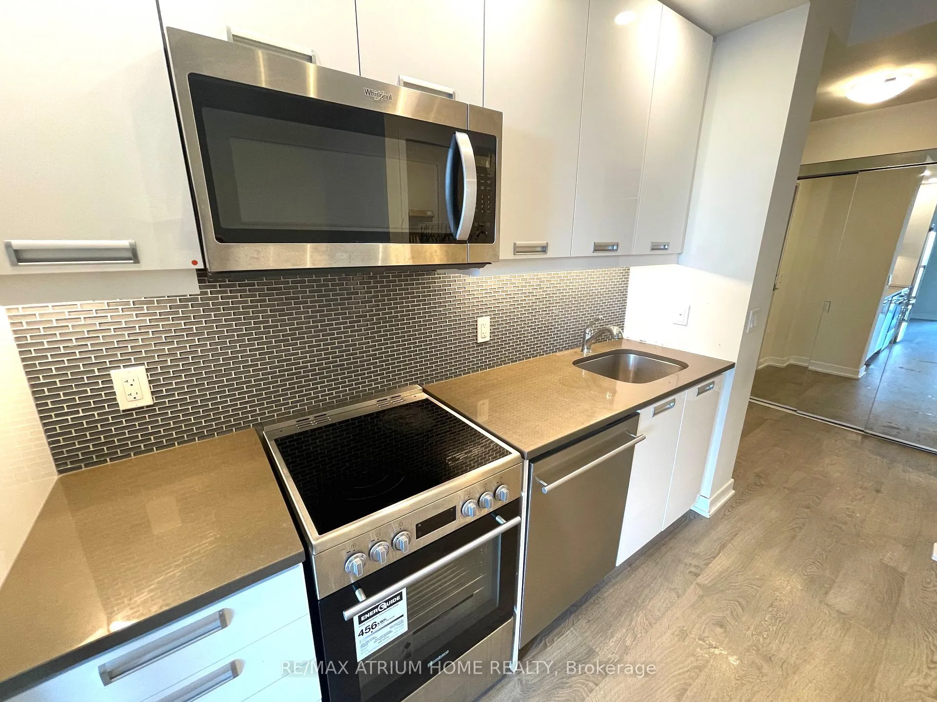 Photo 8 of Unit 2506, 99 John S, South Huron, Exeter — HOMEH