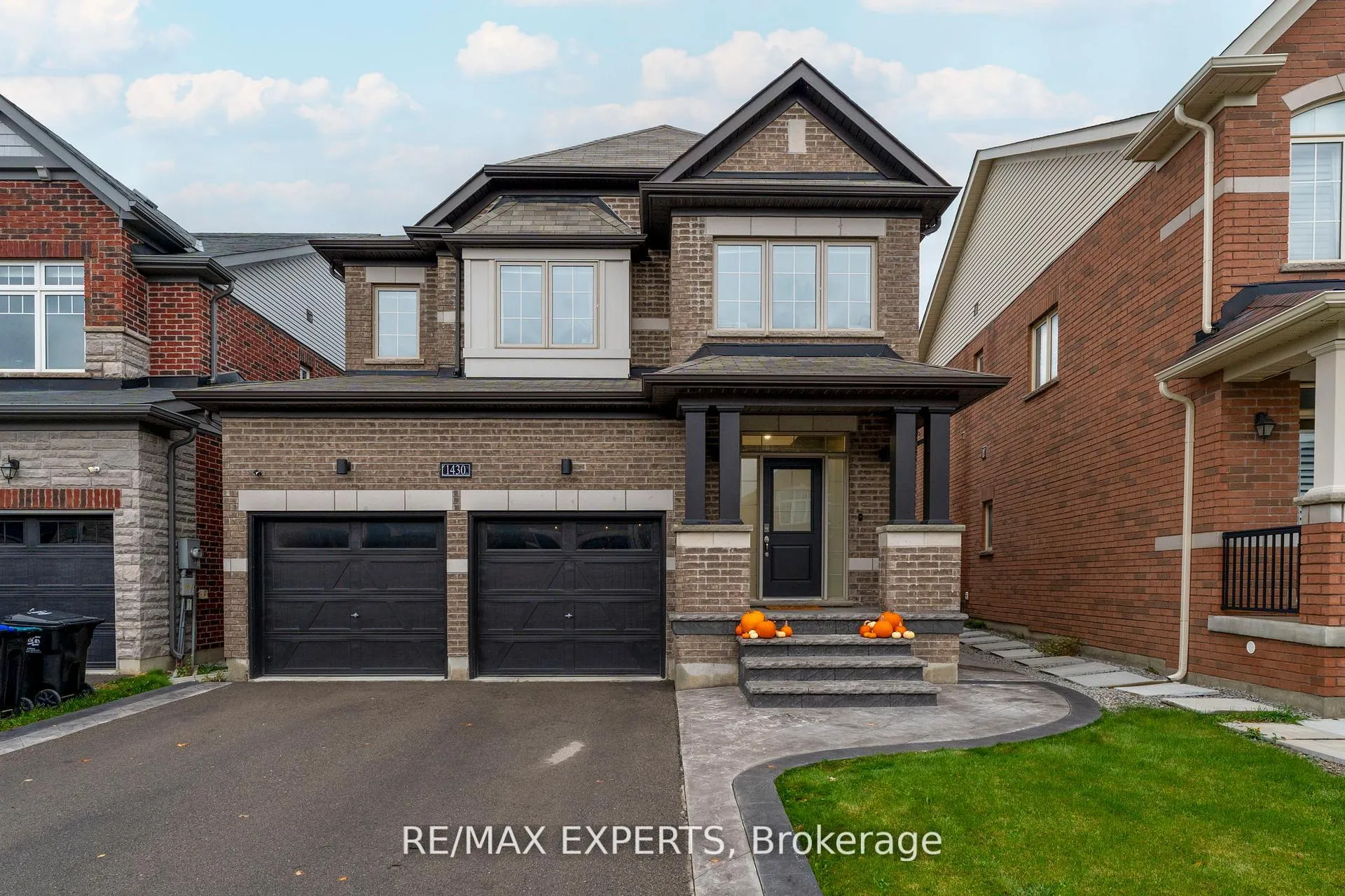 Front of 1430 Farrow Crescent