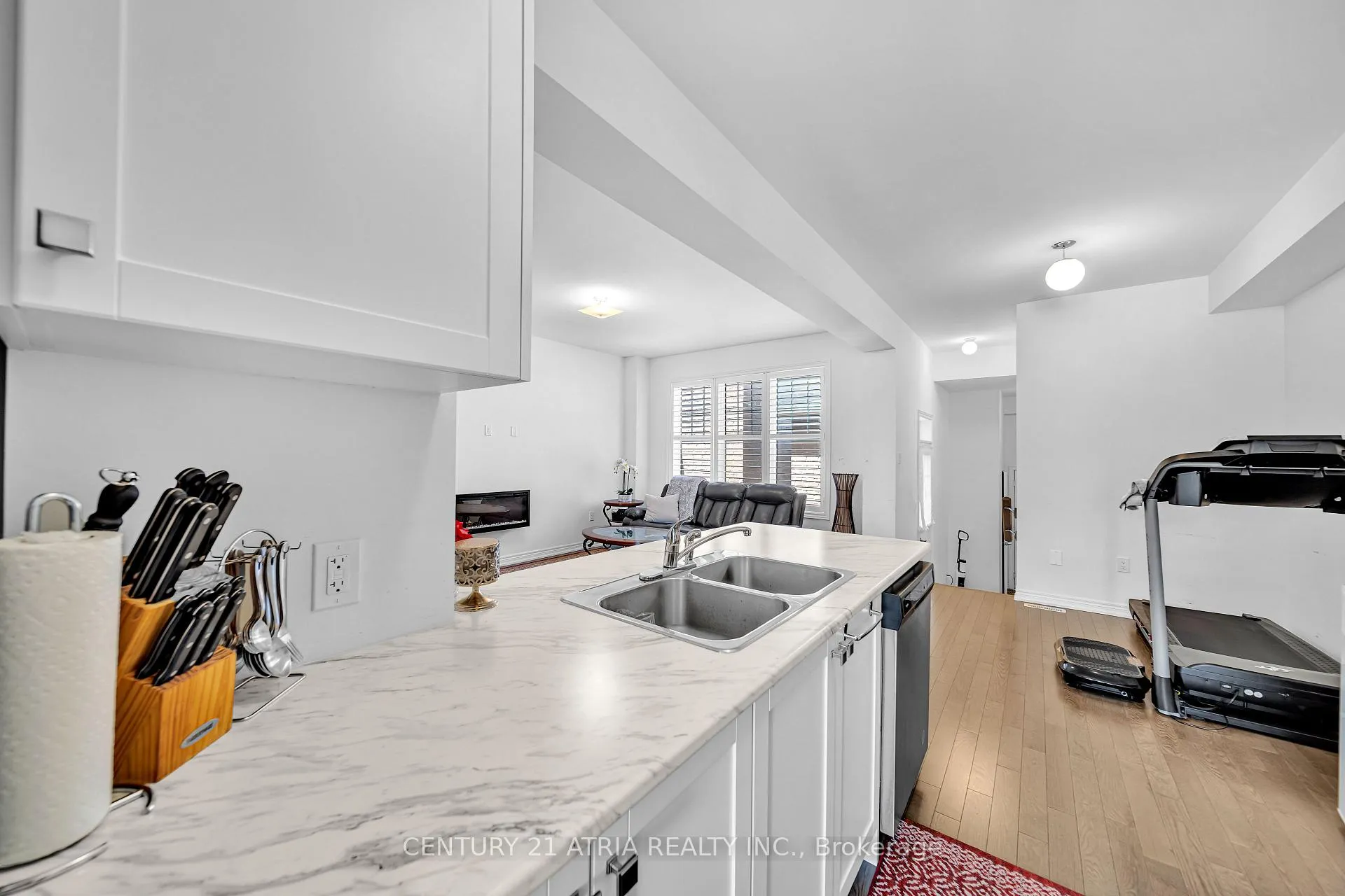 Photo 15 of 153 Coronation Road, Whitby, Rural Whitby — HOMEH