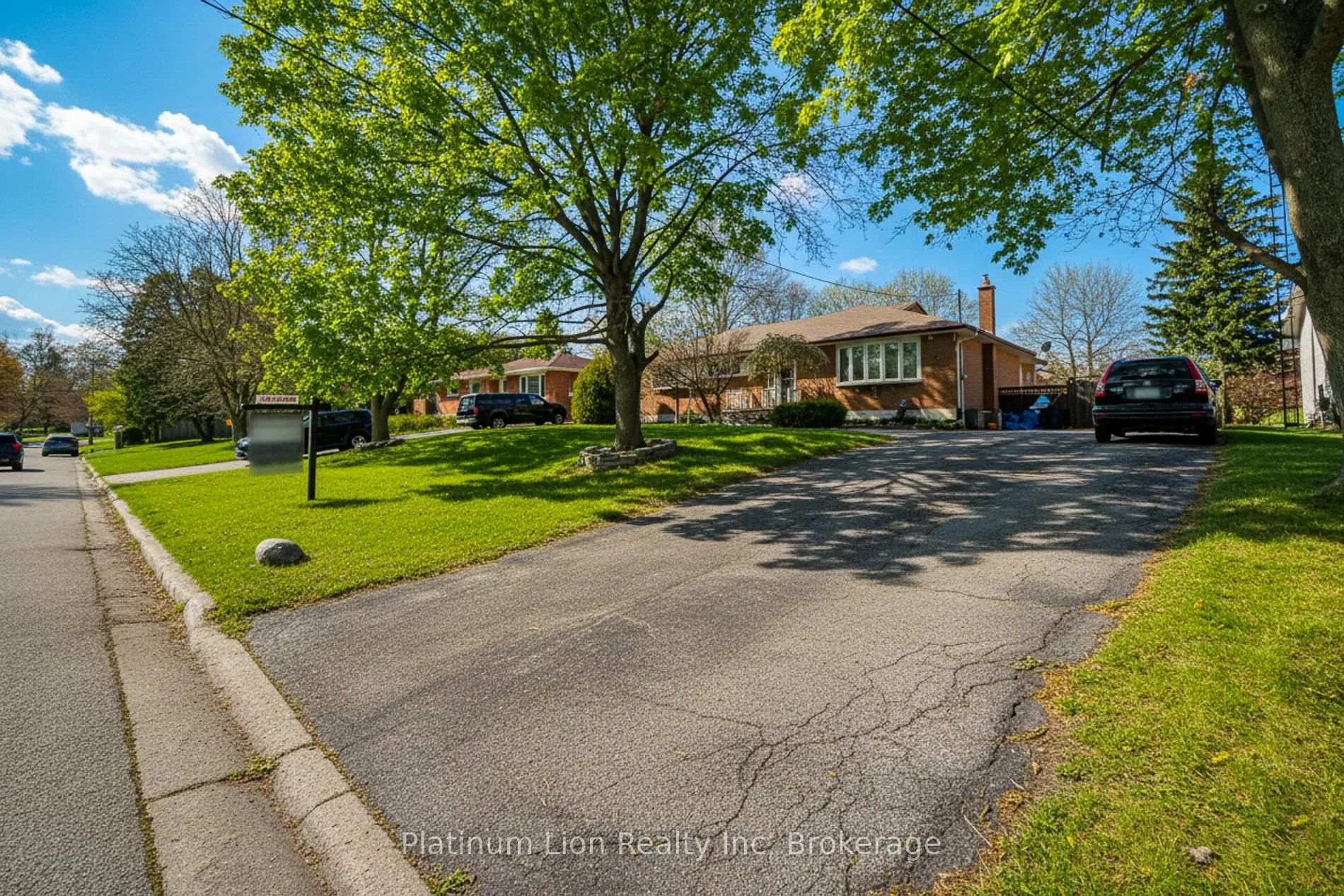 Photo 4 of 6 Bayly Drive, Brant, Paris — HOMEH