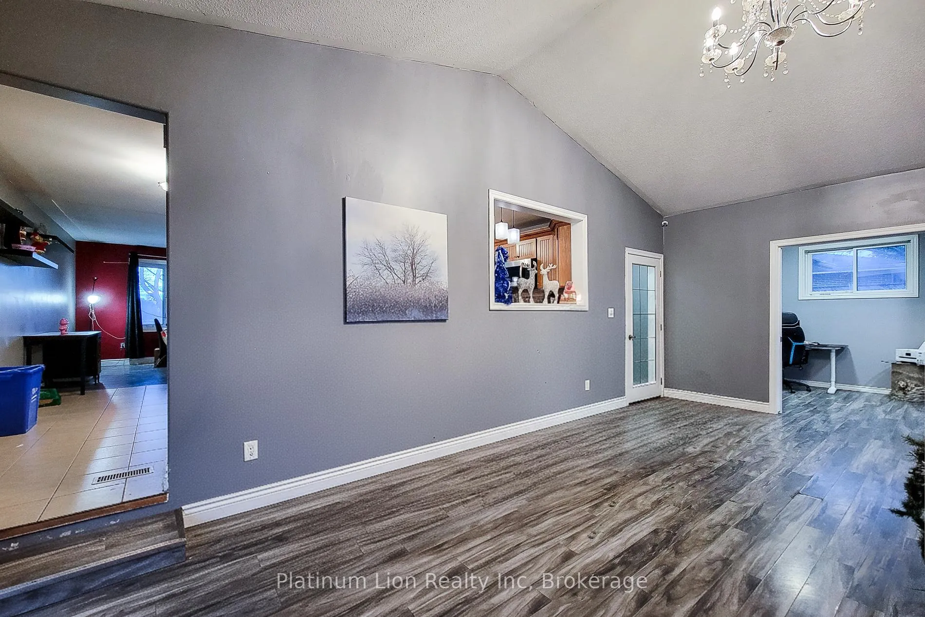 Photo 23 of 6 Bayly Drive, Brant, Paris — HOMEH