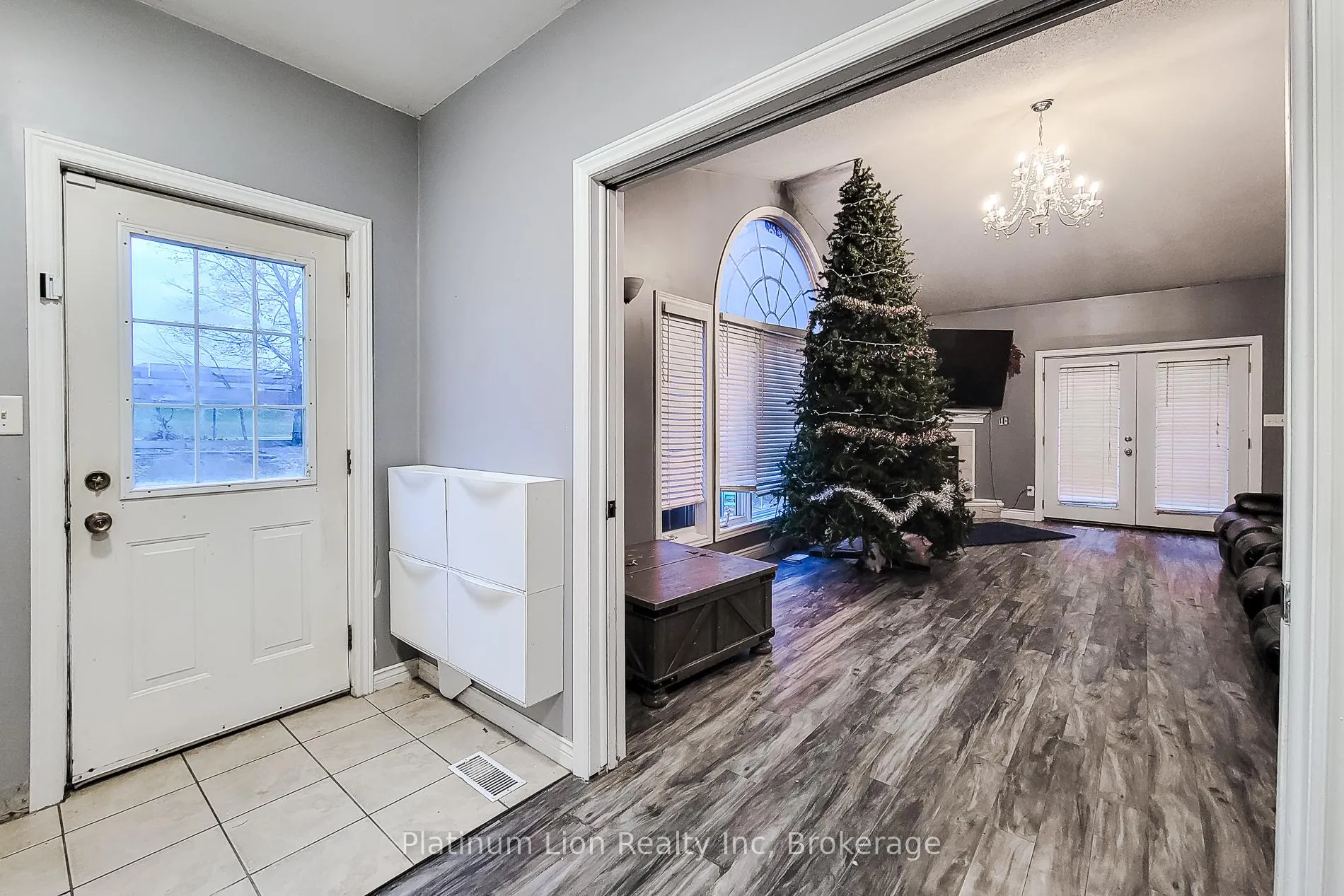 Photo 27 of 6 Bayly Drive, Brant, Paris — HOMEH