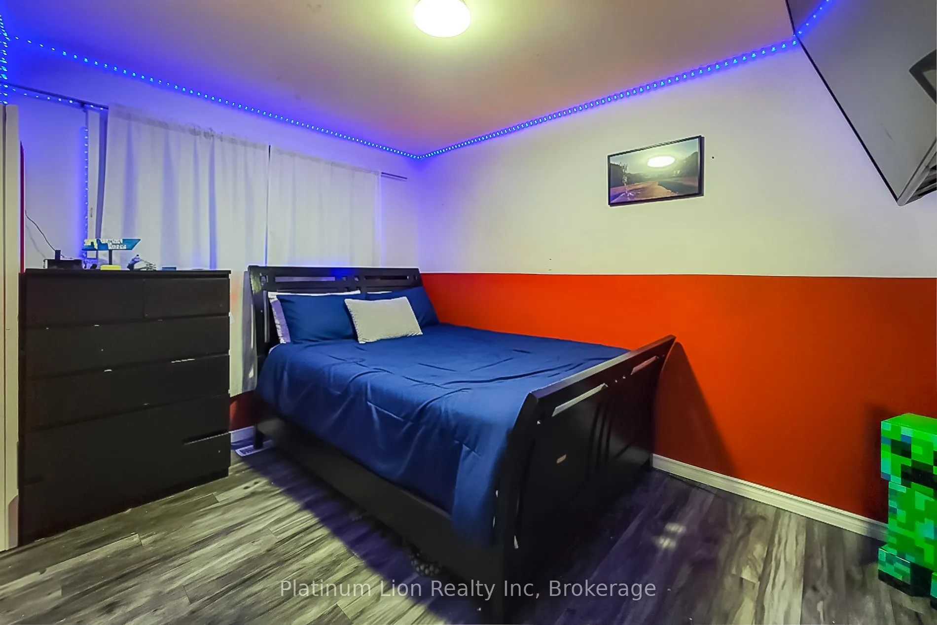 Photo 30 of 6 Bayly Drive, Brant, Paris — HOMEH