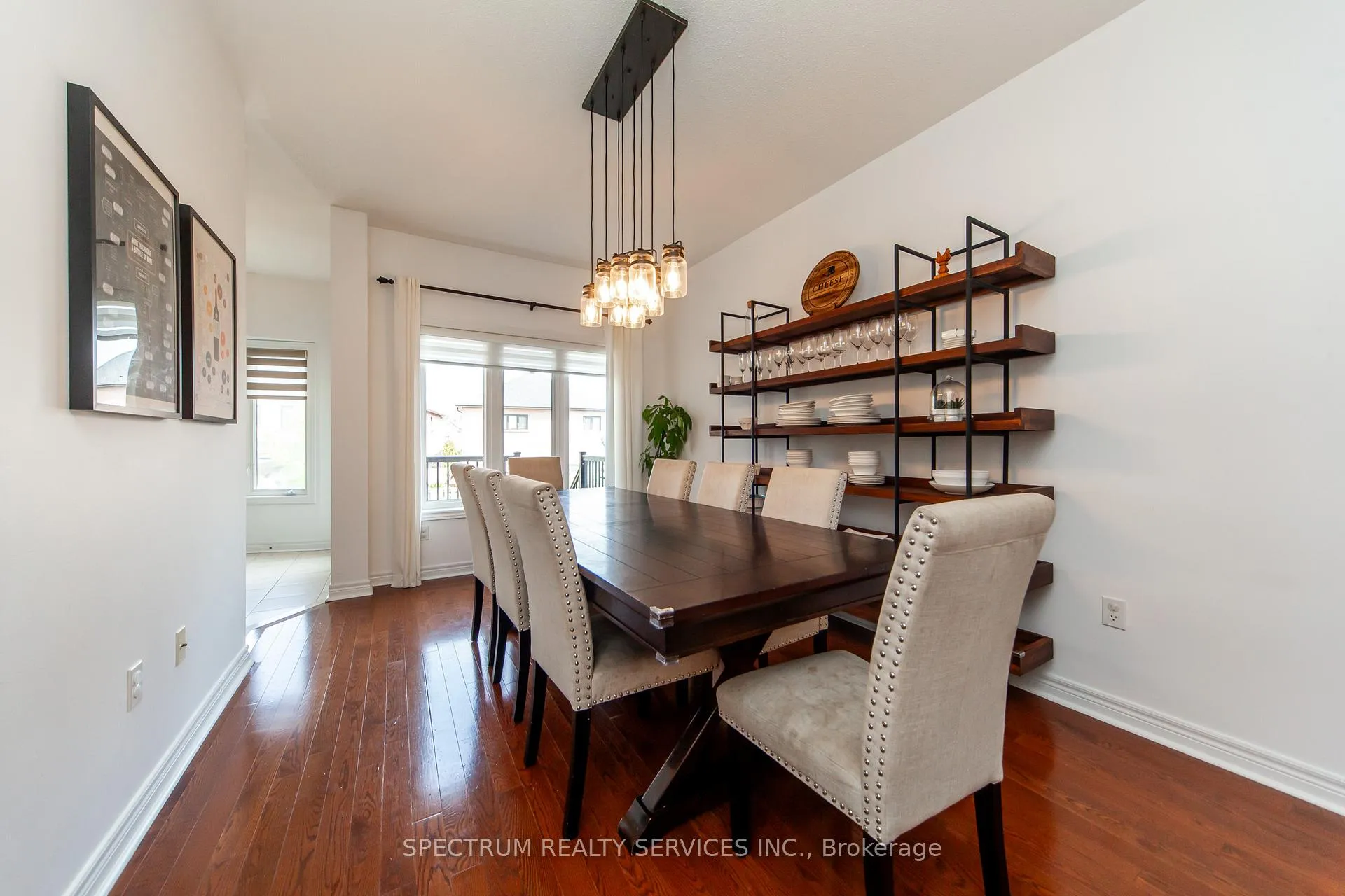 Photo 6 of 20 Worthview Drive, Vaughan, West Woodbridge — HOMEH