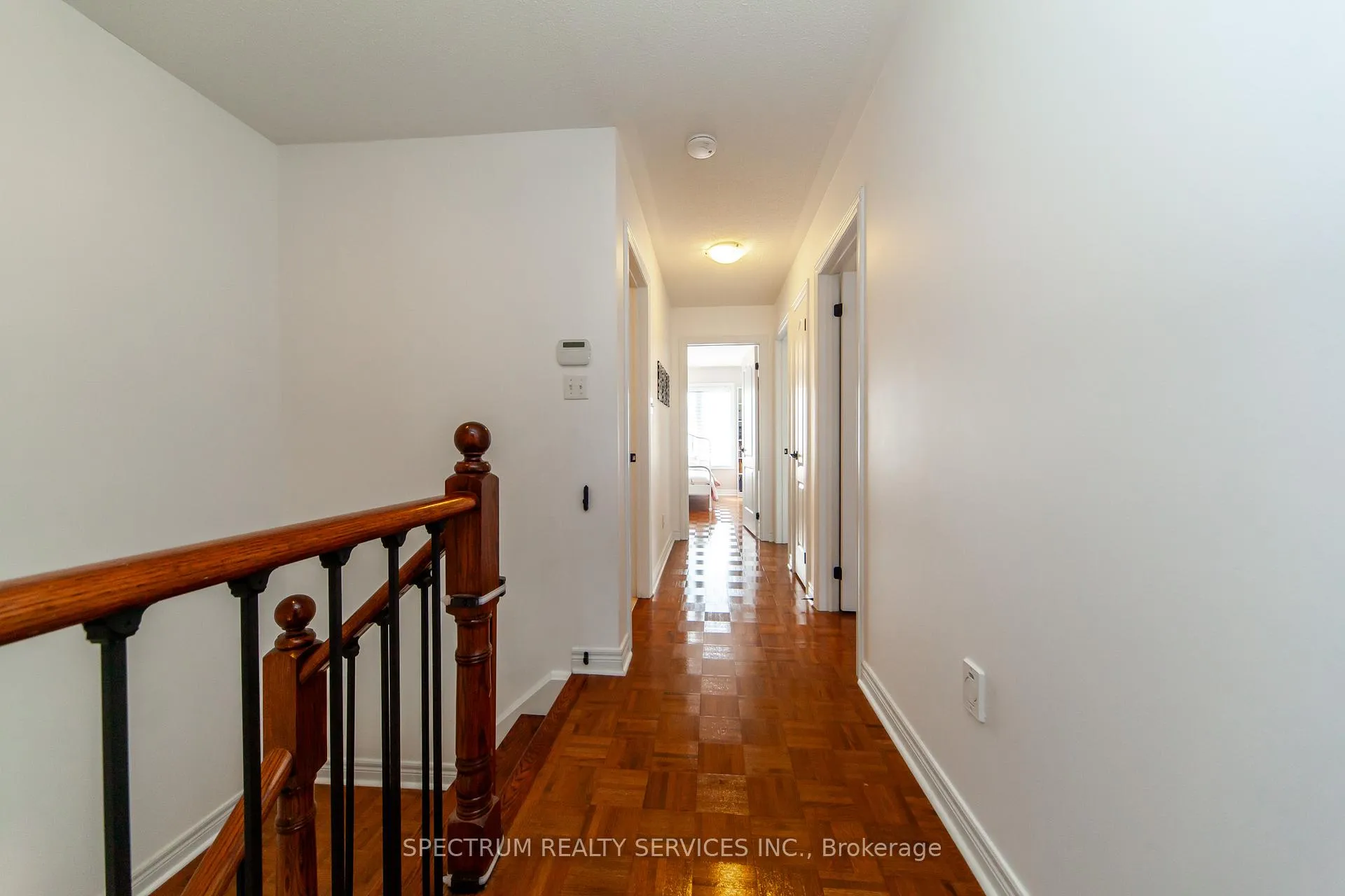 Photo 13 of 20 Worthview Drive, Vaughan, West Woodbridge — HOMEH