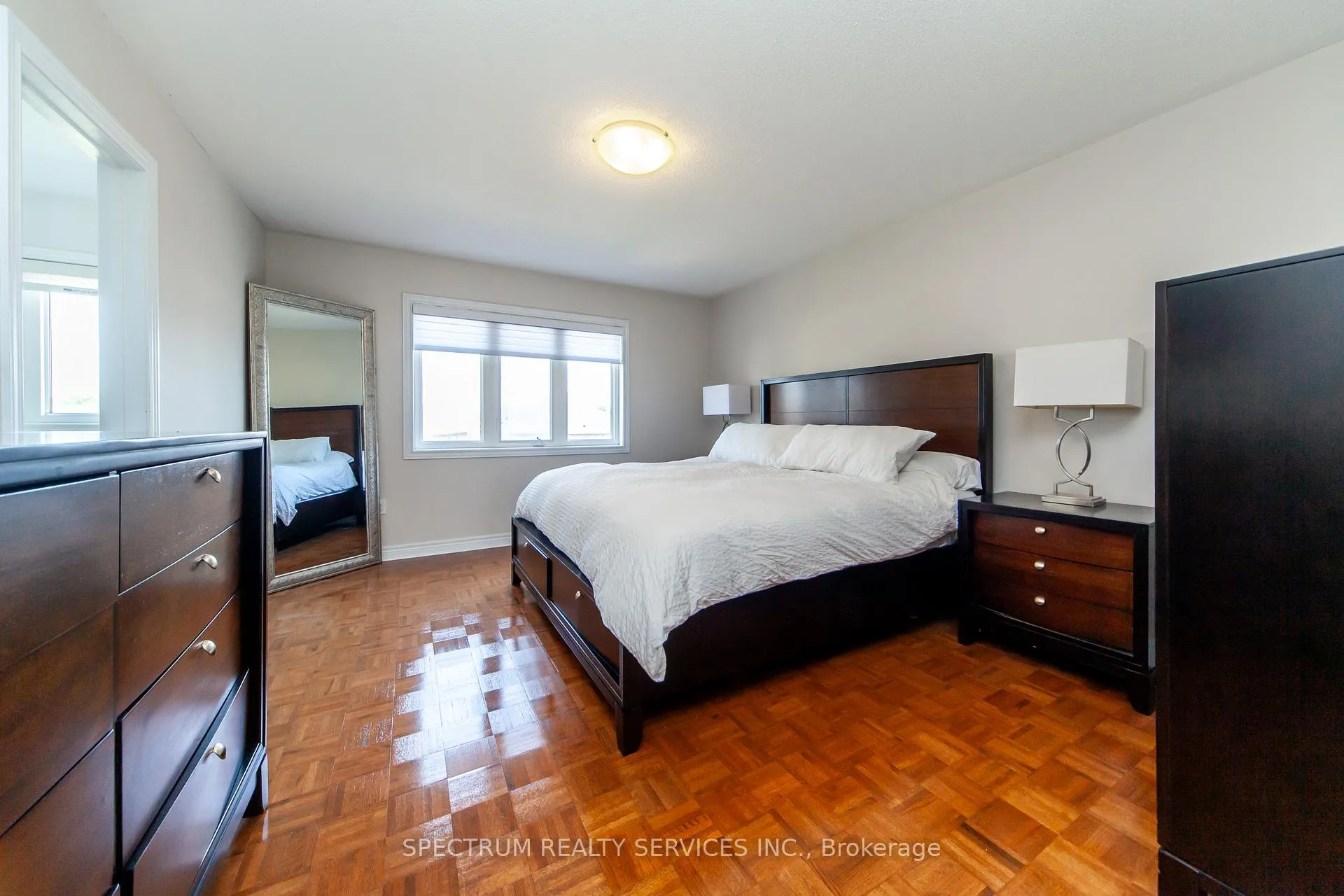 Photo 14 of 20 Worthview Drive, Vaughan, West Woodbridge — HOMEH