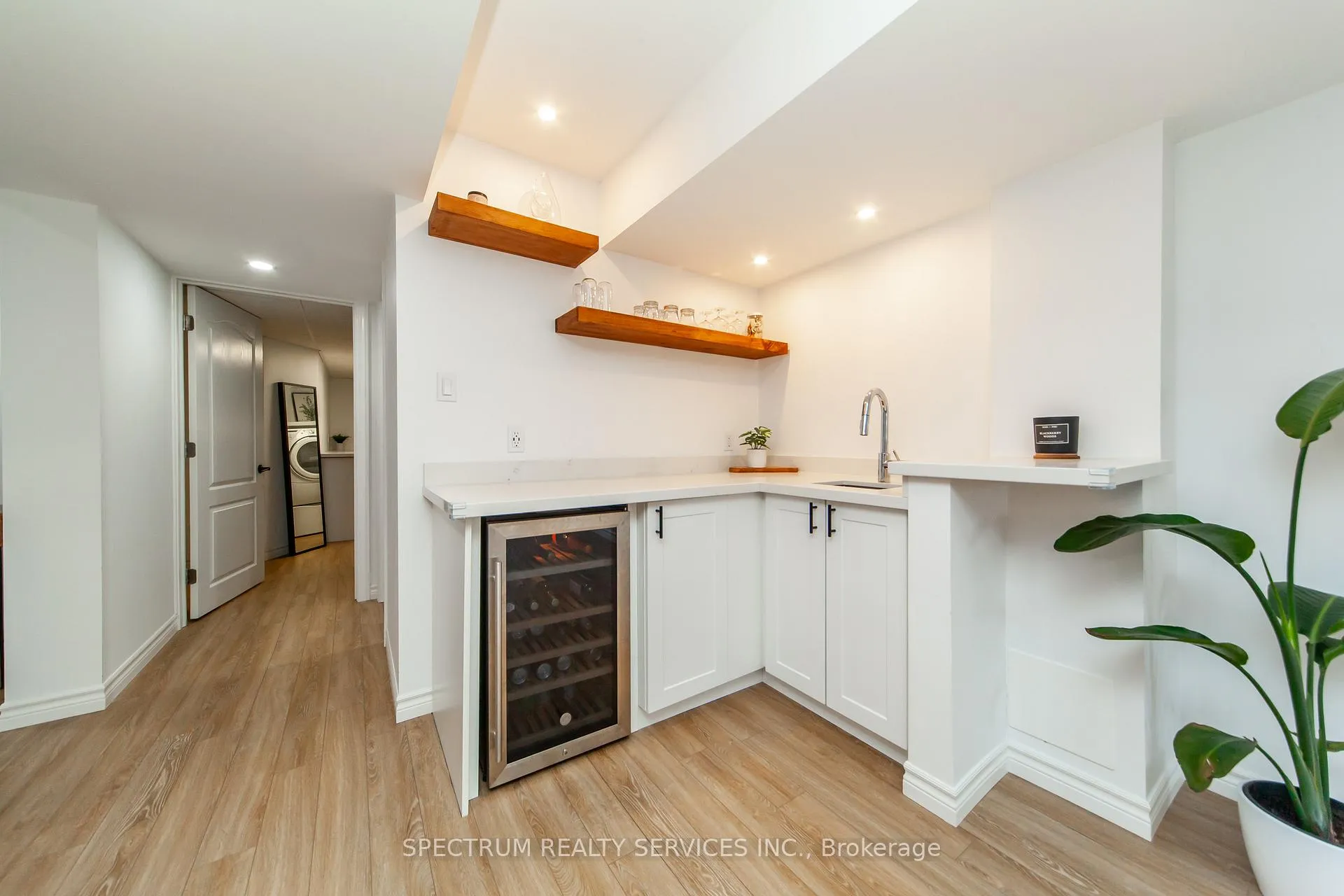 Photo 29 of 20 Worthview Drive, Vaughan, West Woodbridge — HOMEH