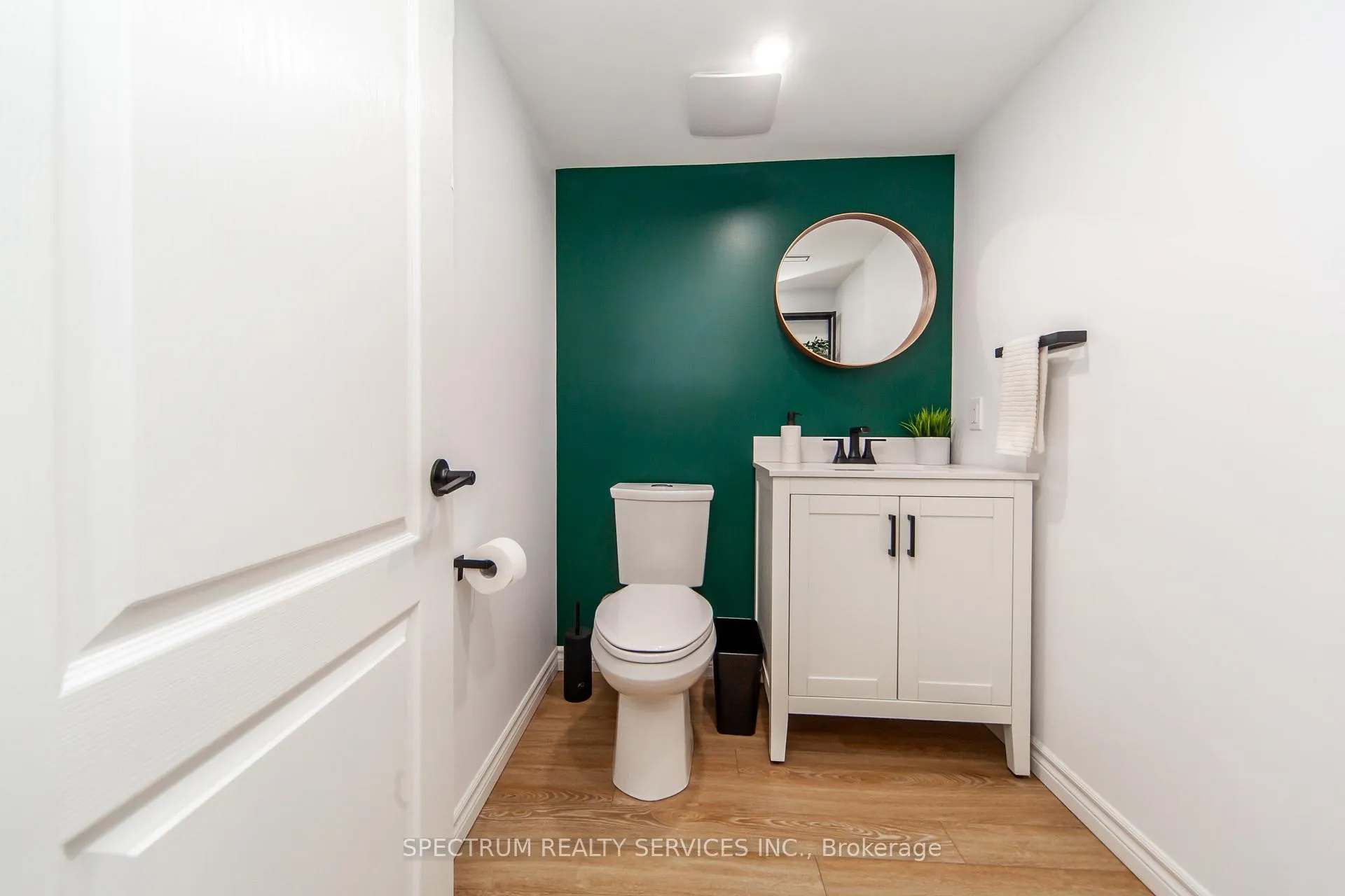 Photo 31 of 20 Worthview Drive, Vaughan, West Woodbridge — HOMEH