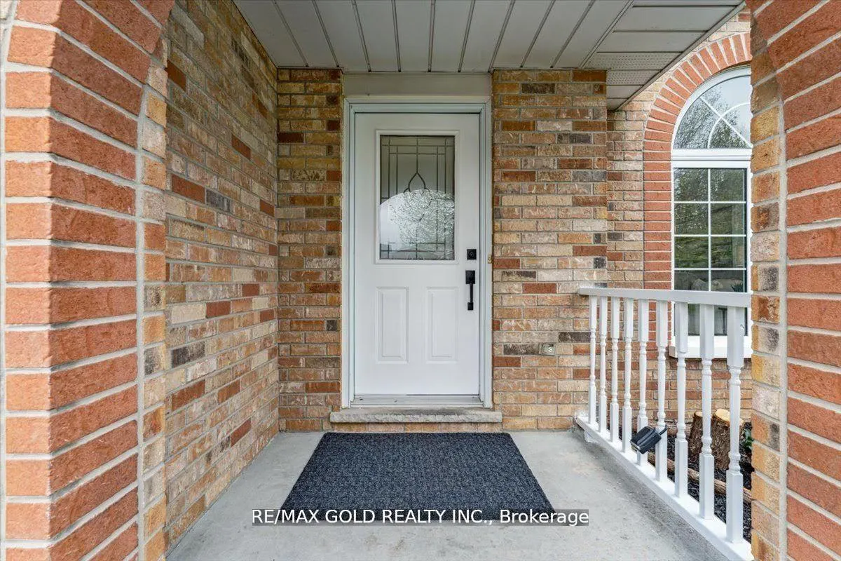 Photo 4 of 8163 Harvest Crescent, Niagara Falls, Ascot — HOMEH