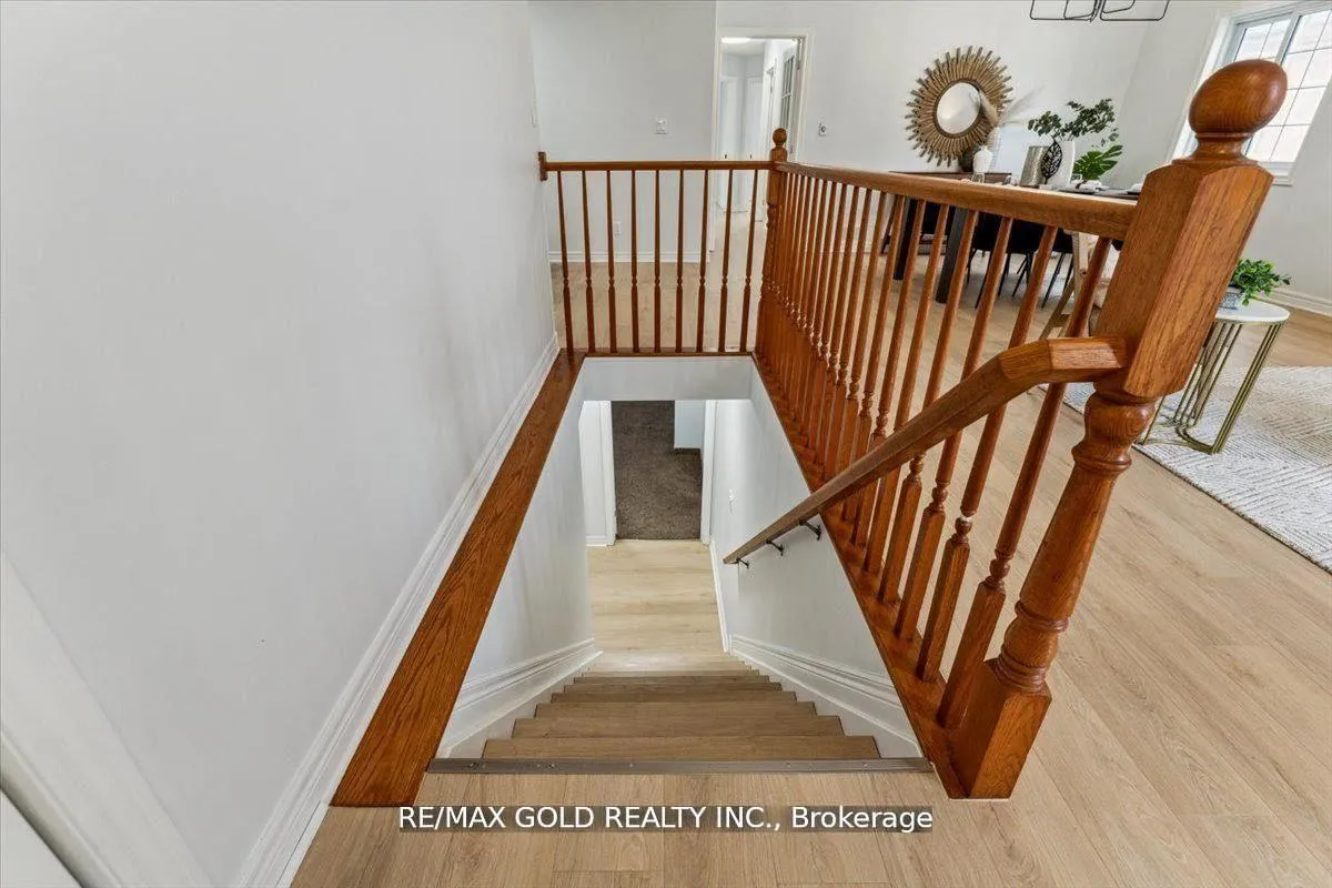 Photo 28 of 8163 Harvest Crescent, Niagara Falls, Ascot — HOMEH