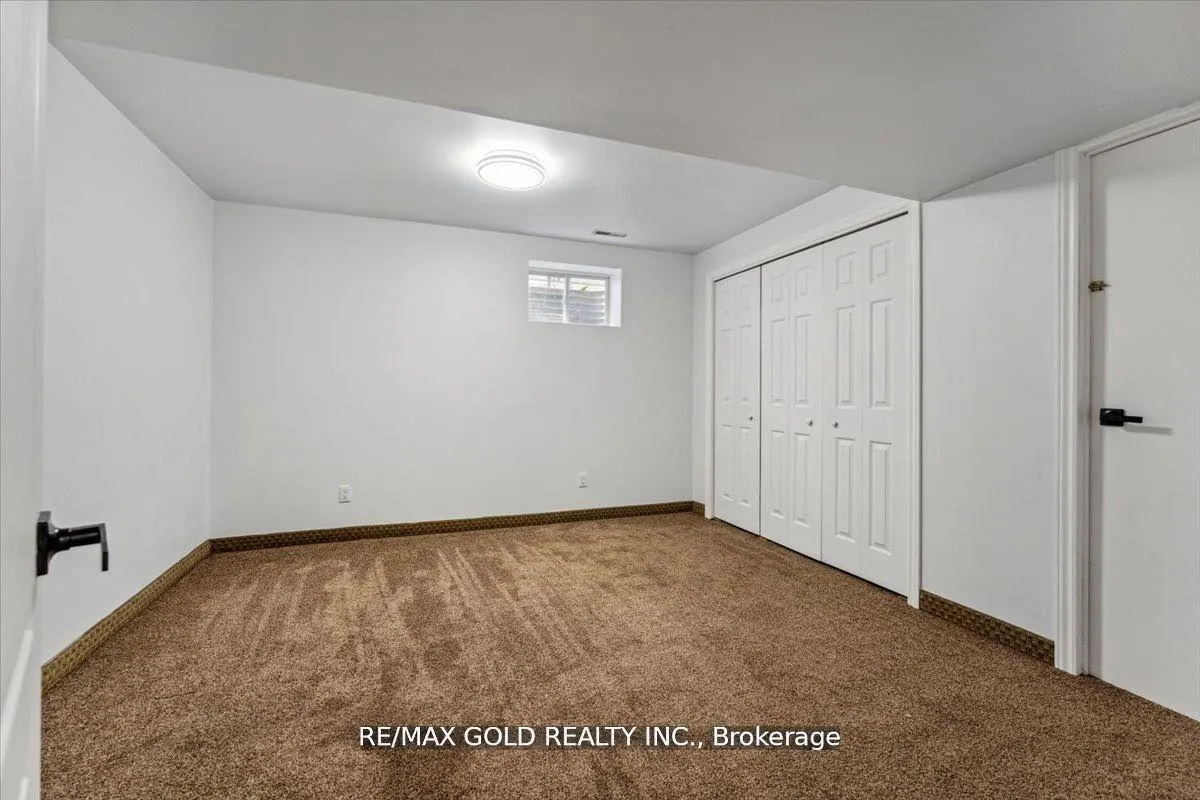 Photo 29 of 8163 Harvest Crescent, Niagara Falls, Ascot — HOMEH