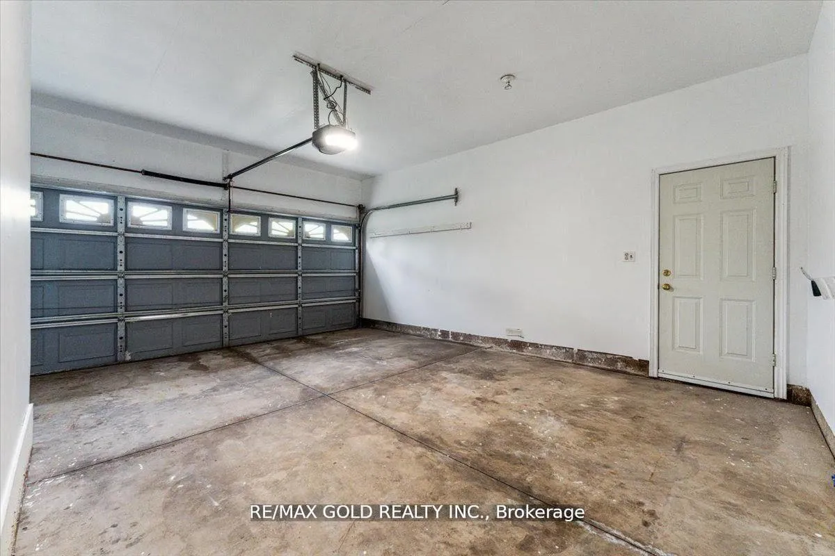 Photo 36 of 8163 Harvest Crescent, Niagara Falls, Ascot — HOMEH