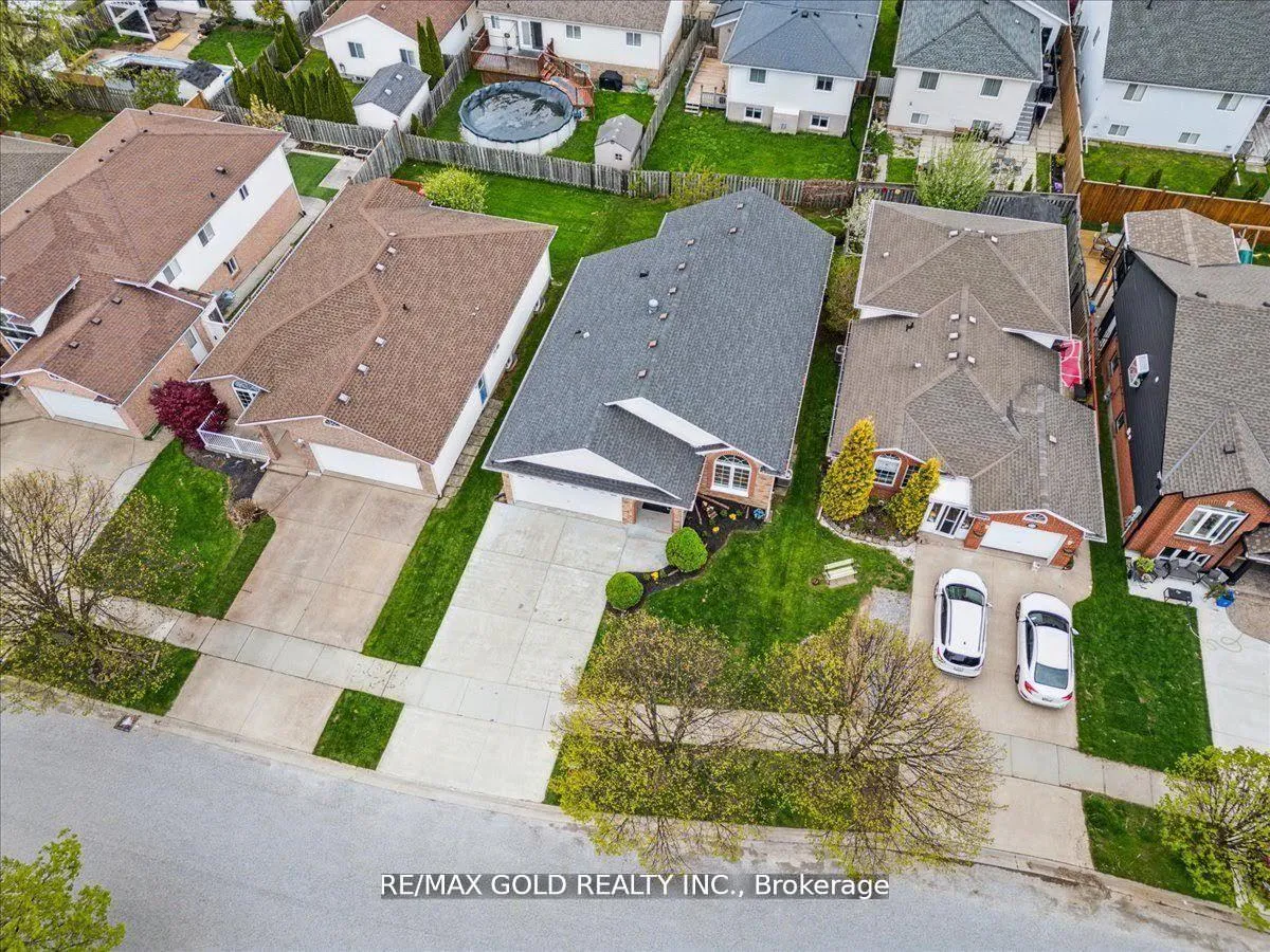 Photo 46 of 8163 Harvest Crescent, Niagara Falls, Ascot — HOMEH