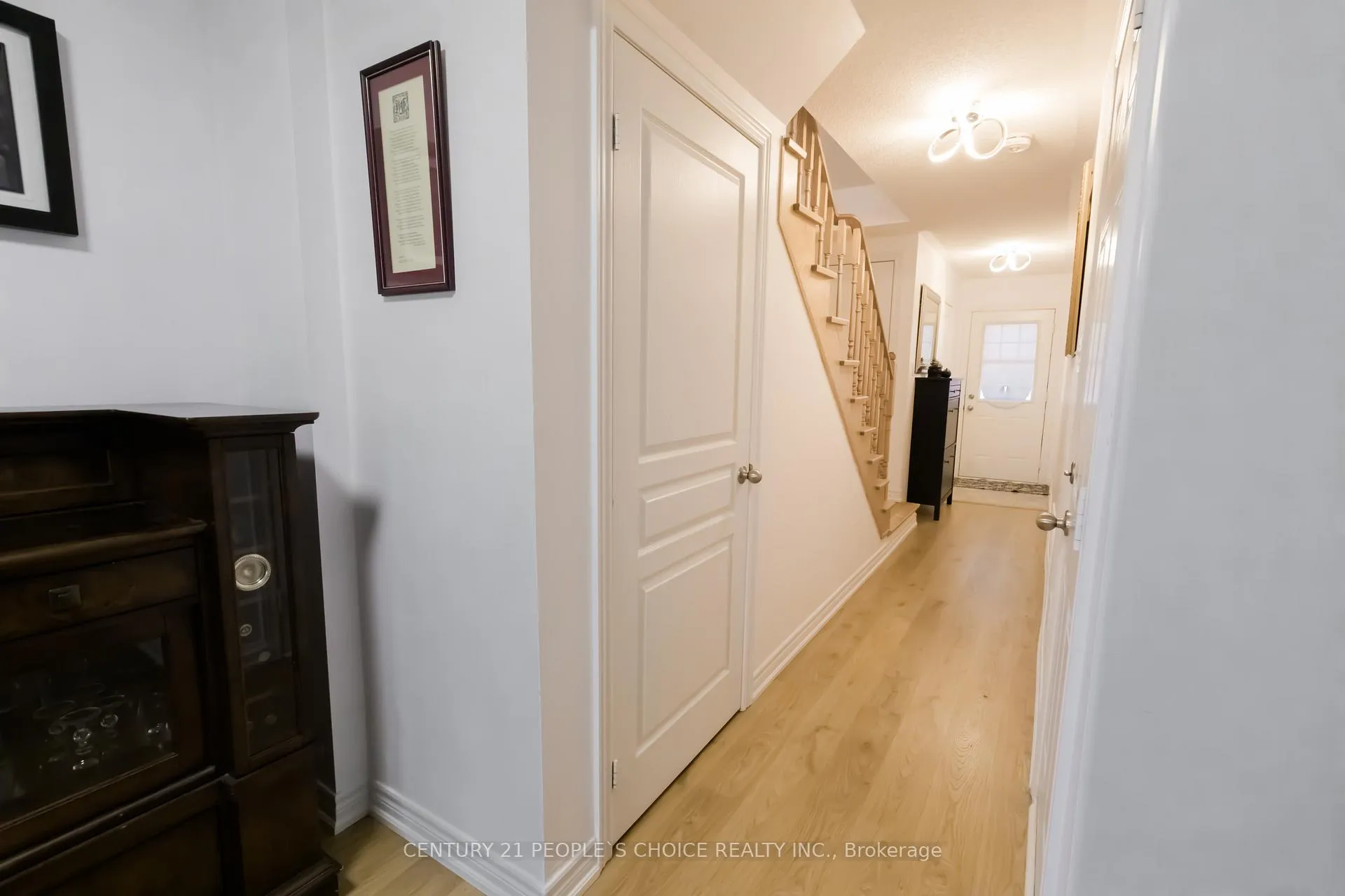 Photo 11 of 102 Roy Grove Way, Markham, Greensborough — HOMEH