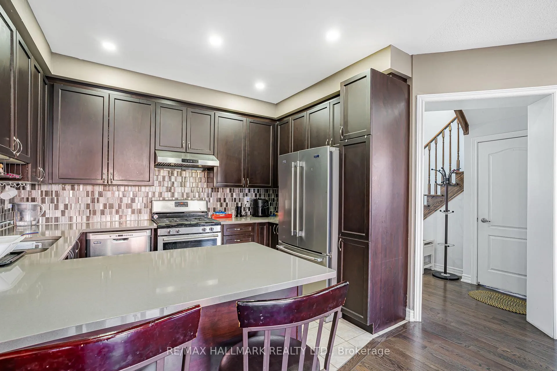 Photo 20 of 2 Telstar Way, Whitby, Brooklin — HOMEH