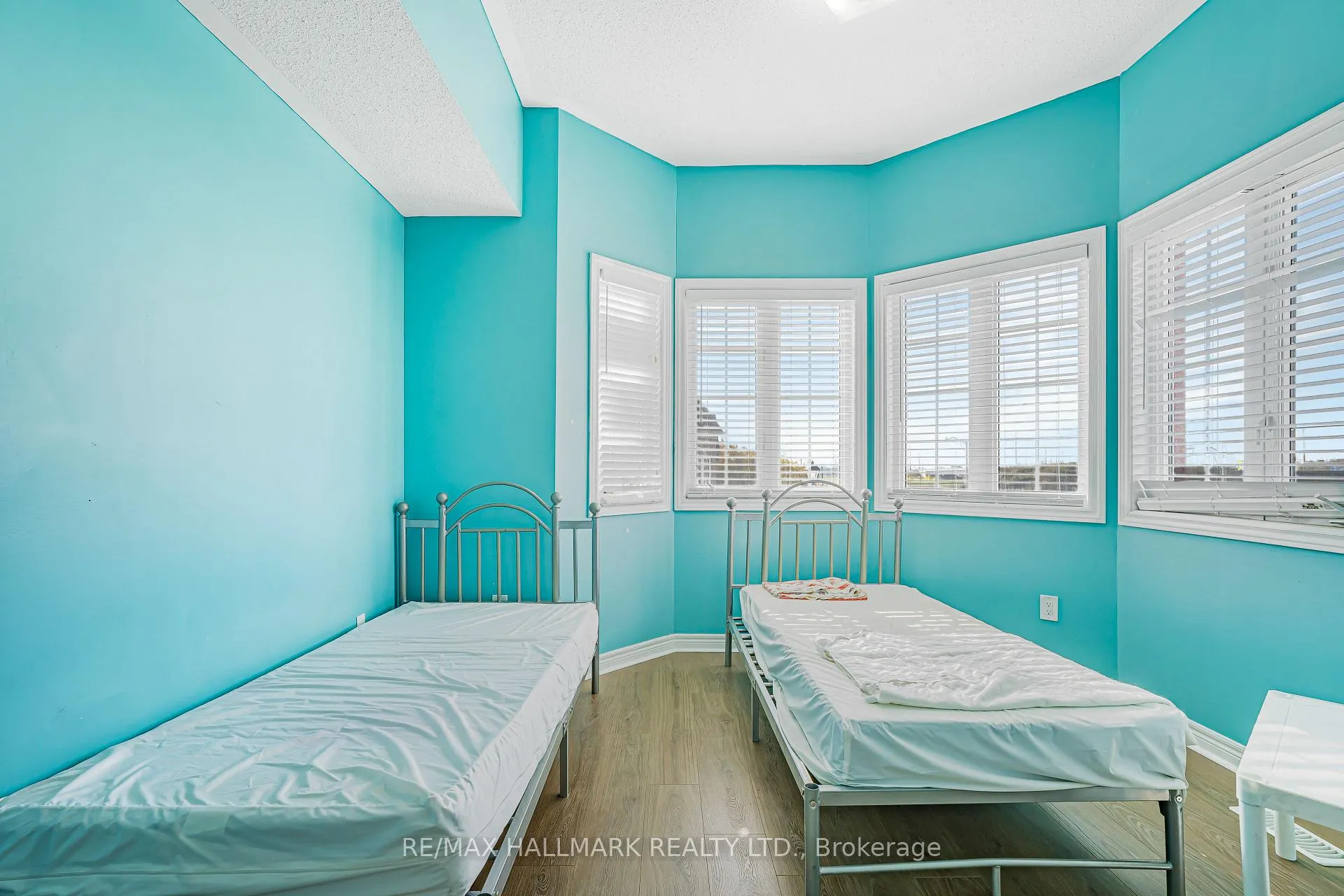 Photo 33 of 2 Telstar Way, Whitby, Brooklin — HOMEH