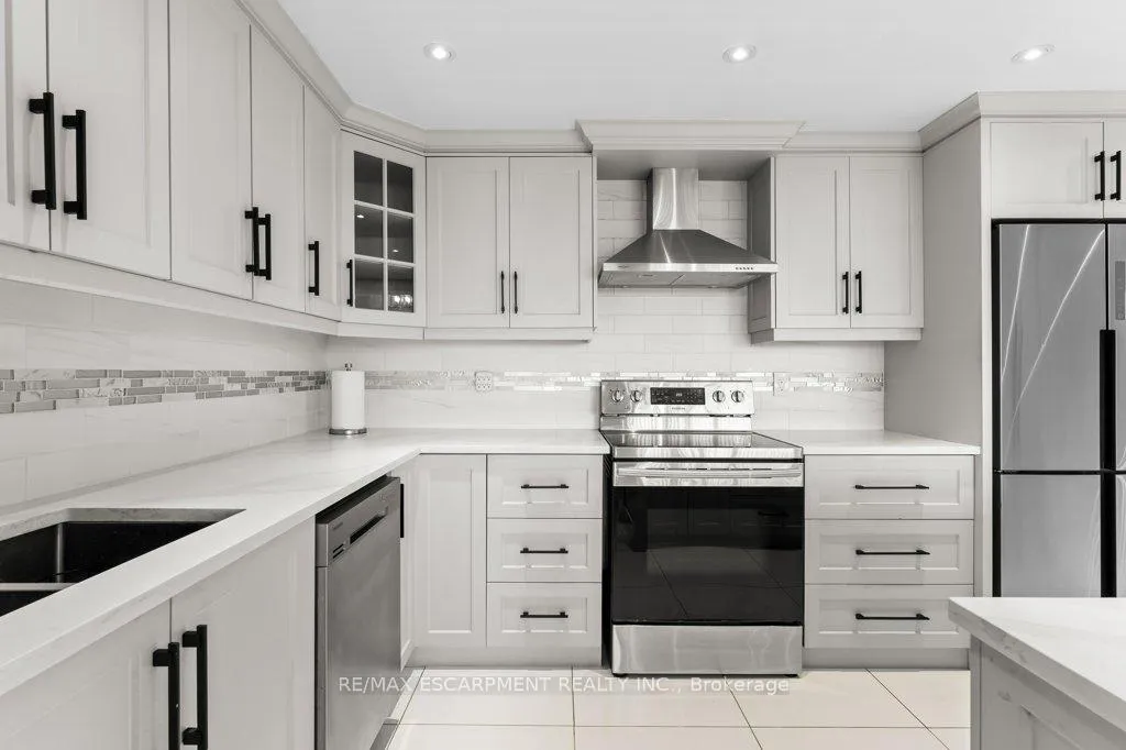 Photo 13 of Unit 305, 40 Harrisford Street, Hamilton, Red Hill — HOMEH