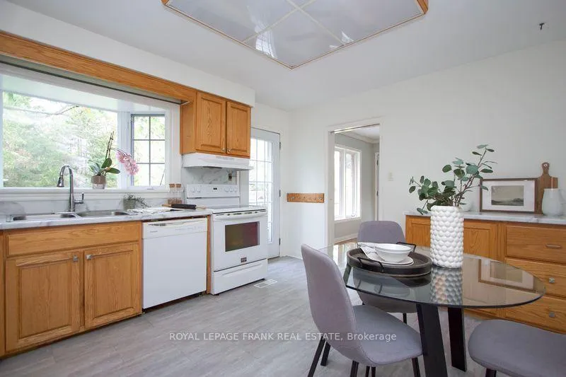 Photo 13 of 5 Acadia Drive, Cobourg — HOMEH
