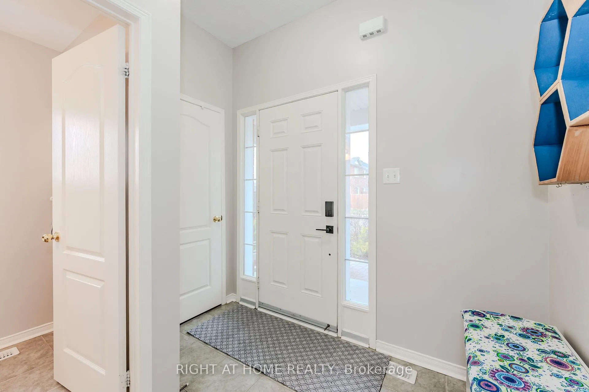 Photo 12 of 22 Albery Road, Brampton, Fletcher's Meadow — HOMEH