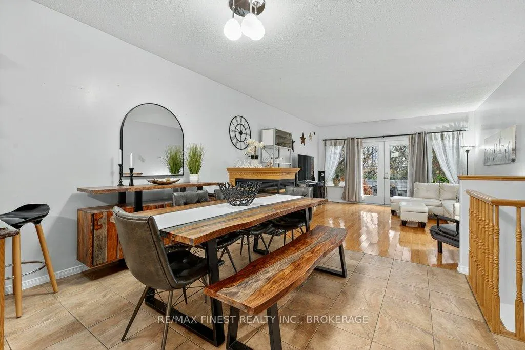 Photo 7 of 478 Weston Crescent, Kingston, East Gardiners Rd — HOMEH