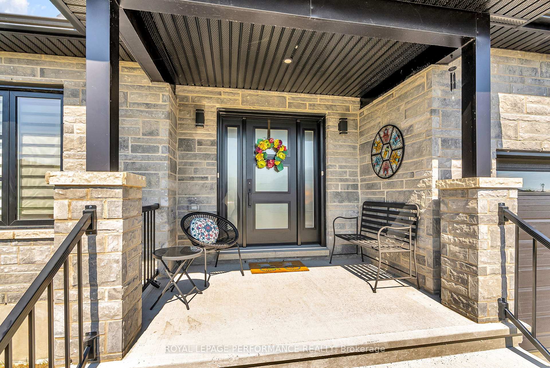 Photo 3 of 2301 Crewson Court, Cornwall — HOMEH