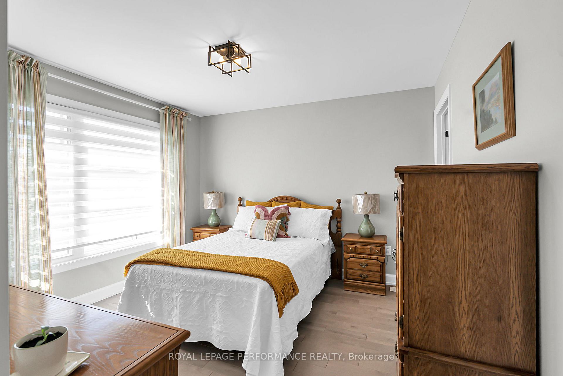 Photo 5 of 2301 Crewson Court, Cornwall — HOMEH