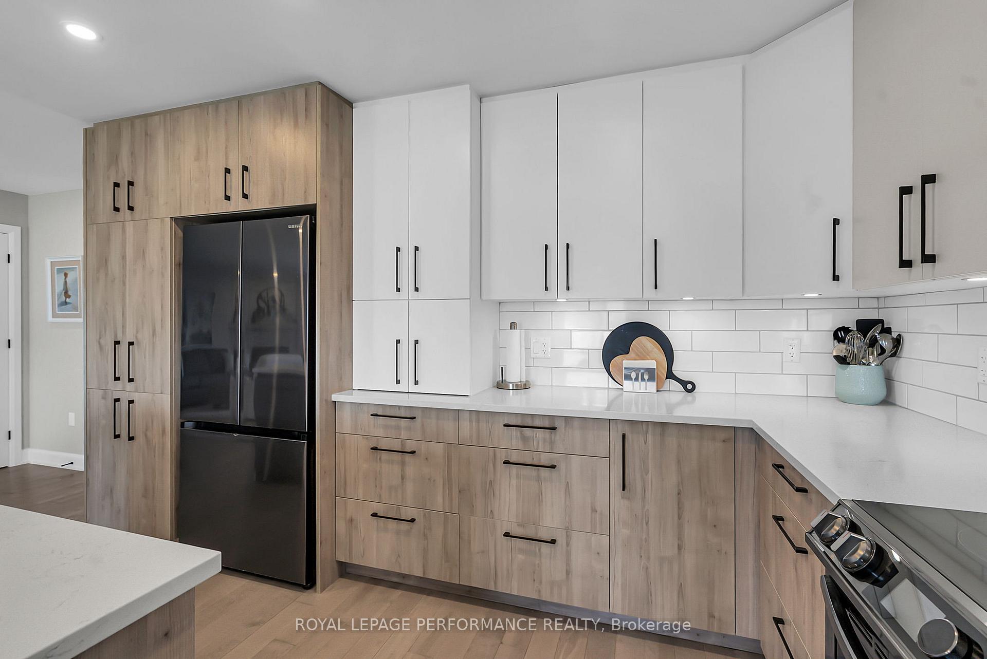 Photo 12 of 2301 Crewson Court, Cornwall — HOMEH