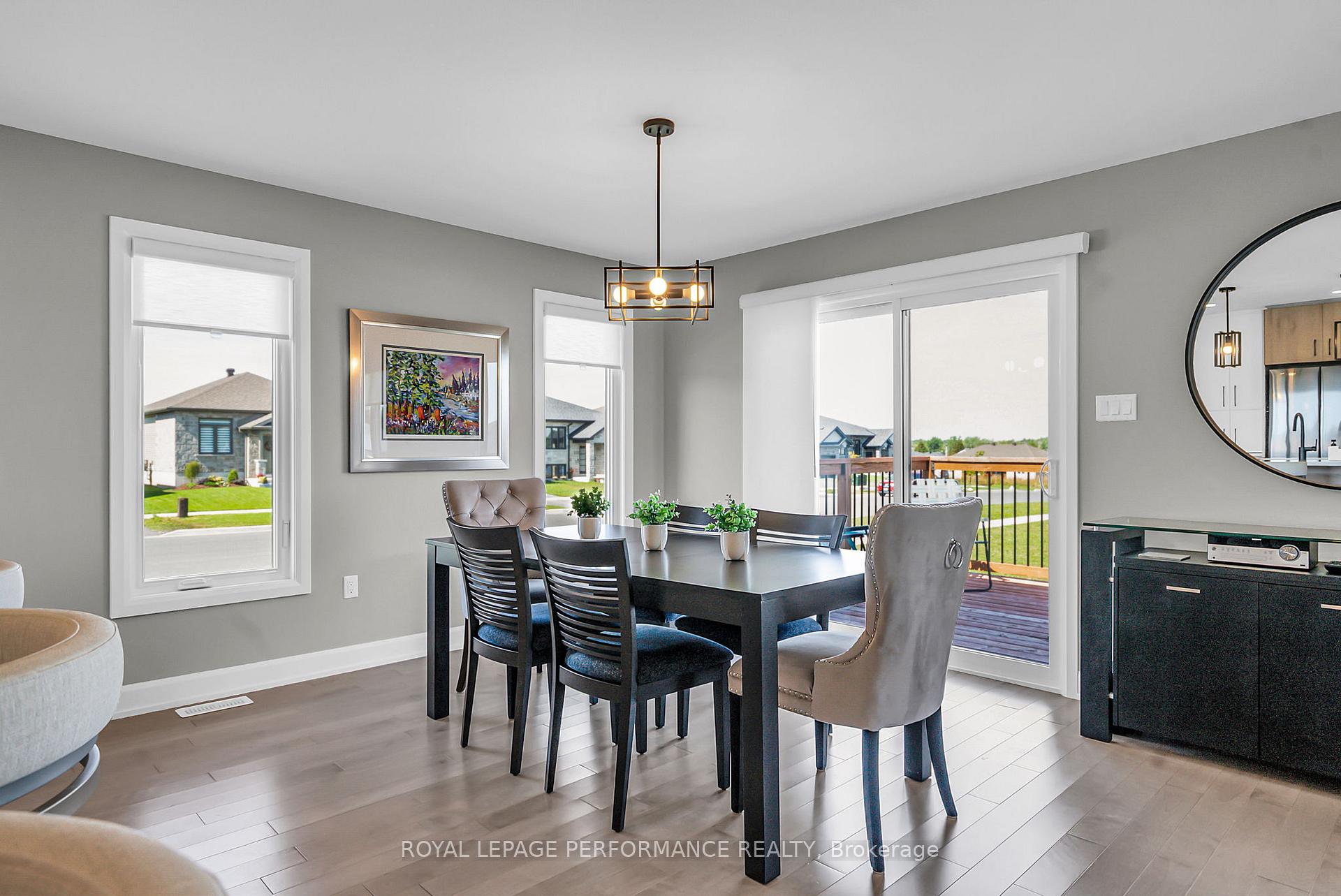 Photo 14 of 2301 Crewson Court, Cornwall — HOMEH
