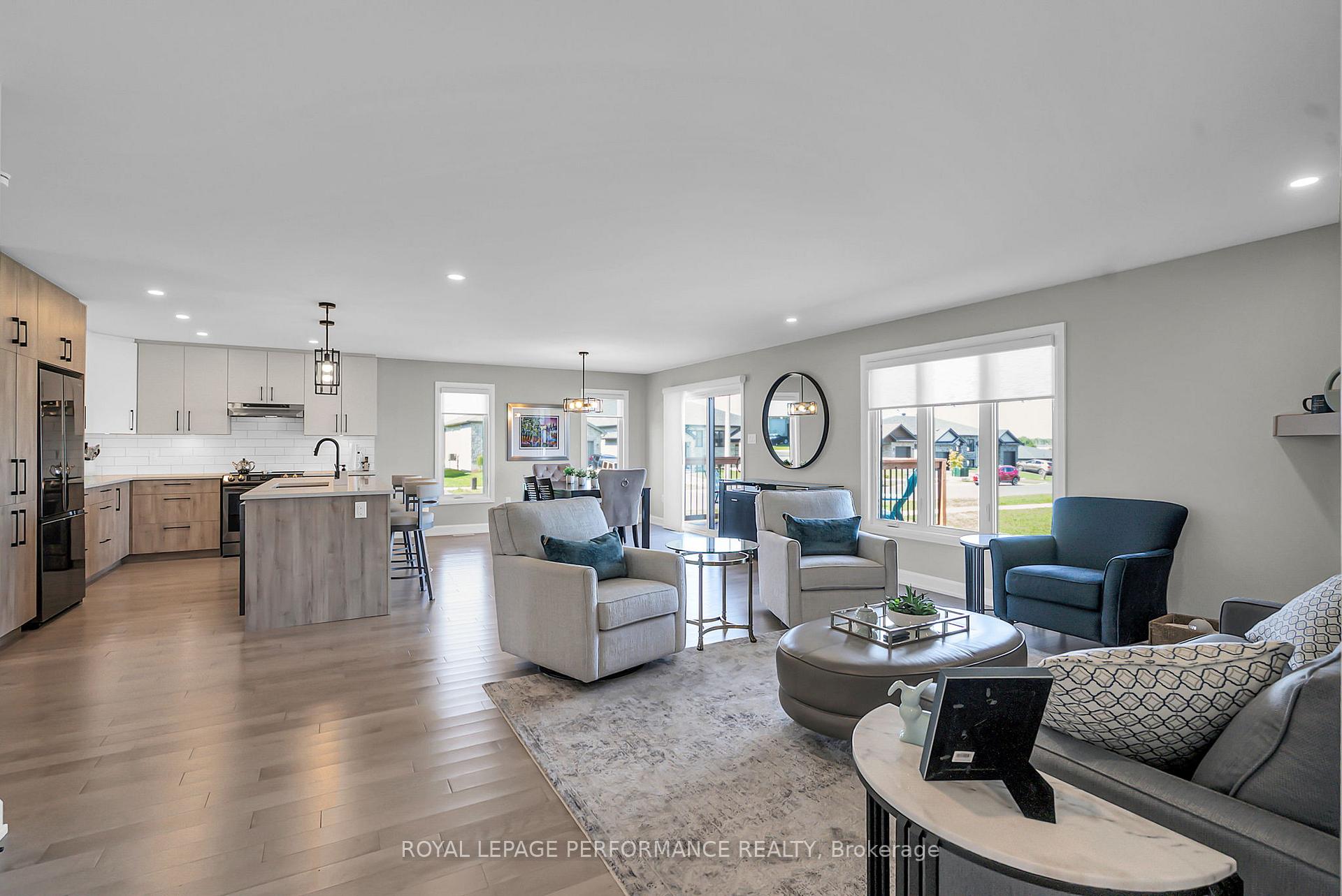 Photo 18 of 2301 Crewson Court, Cornwall — HOMEH