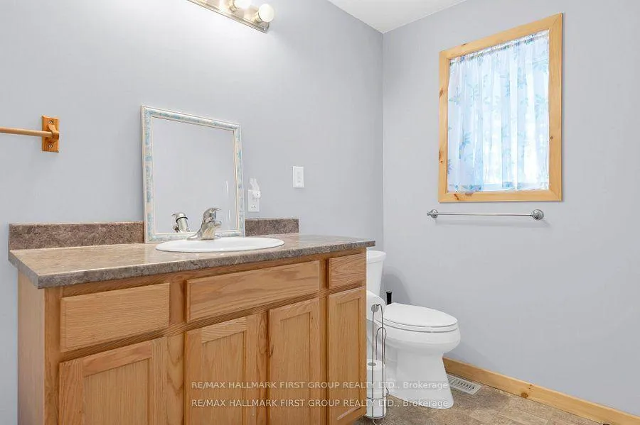Photo 24 of 112 Moores Road, Tweed, Elzevir (Twp) — HOMEH