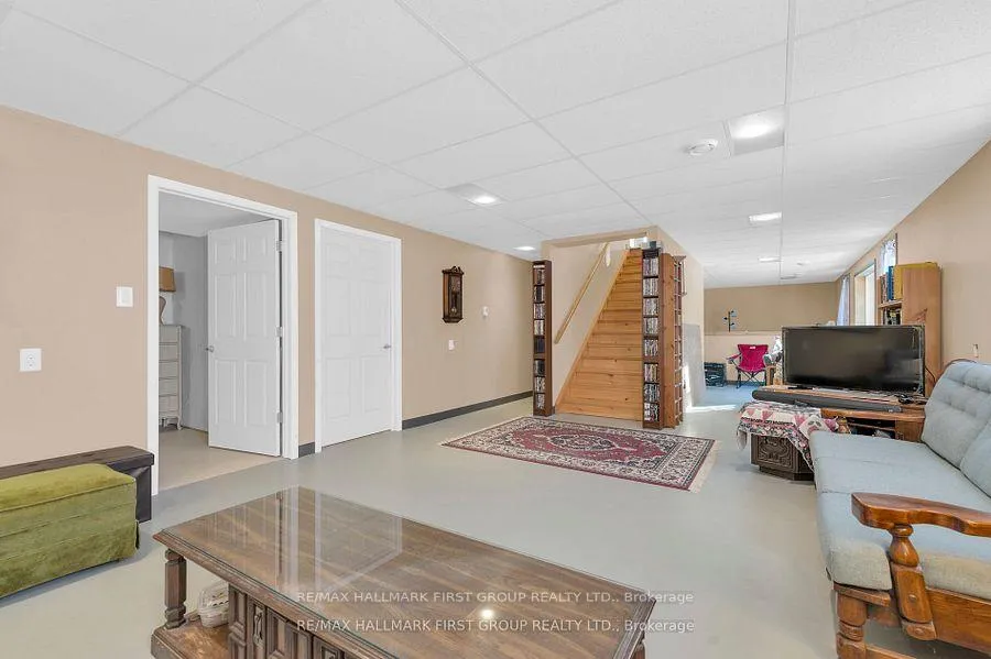 Photo 27 of 112 Moores Road, Tweed, Elzevir (Twp) — HOMEH