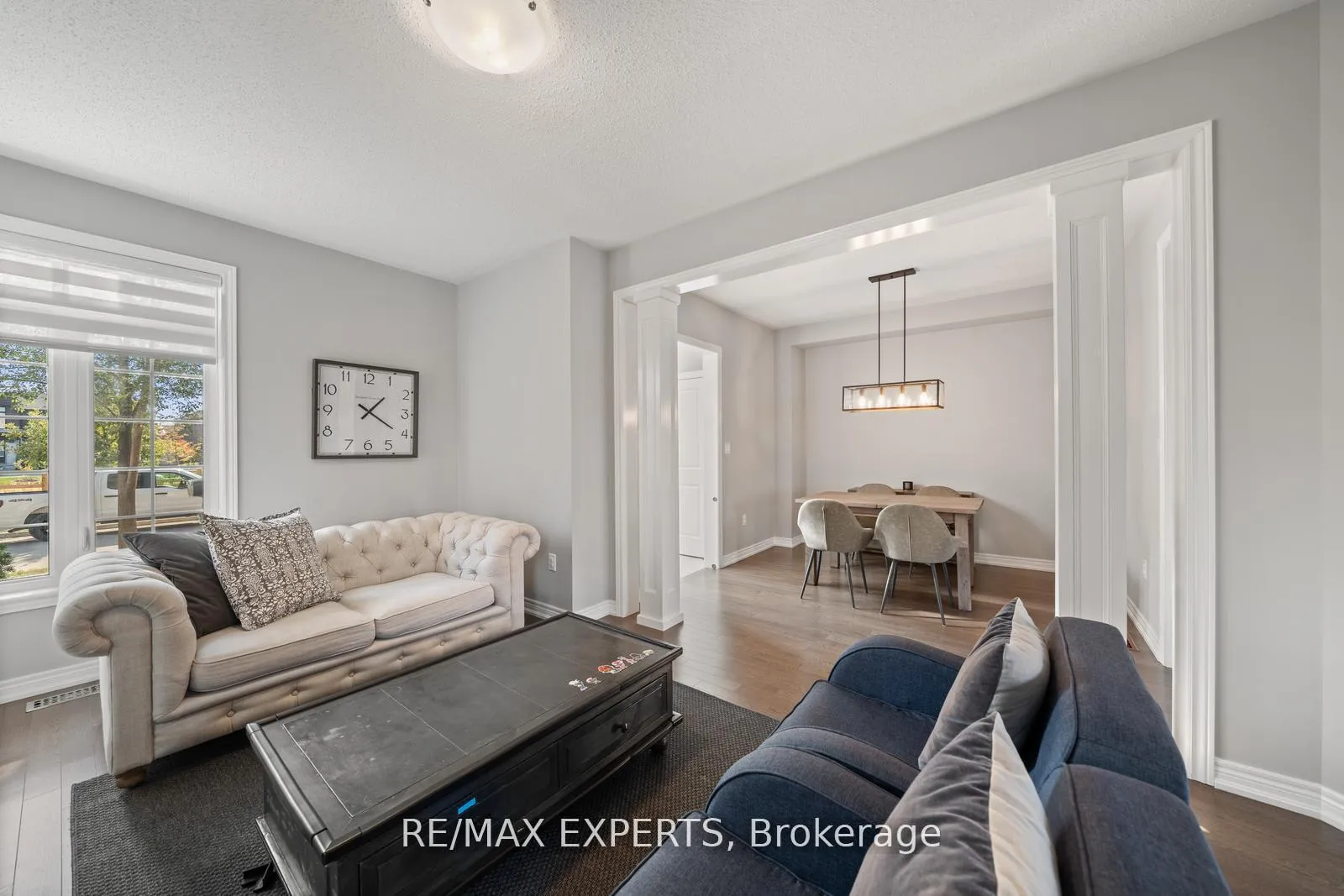 Photo 10 of 198 Moody Drive, Vaughan, Kleinburg — HOMEH