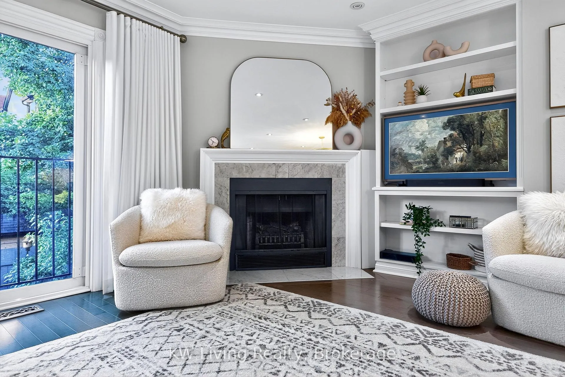 Photo 6 of 19 Deal Avenue, Toronto, Lawrence Park North — HOMEH