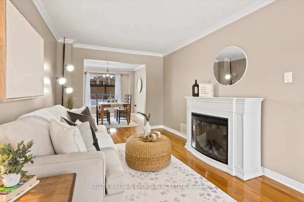 Photo 6 of 2 Resnik Drive, Clarington, Newcastle — HOMEH