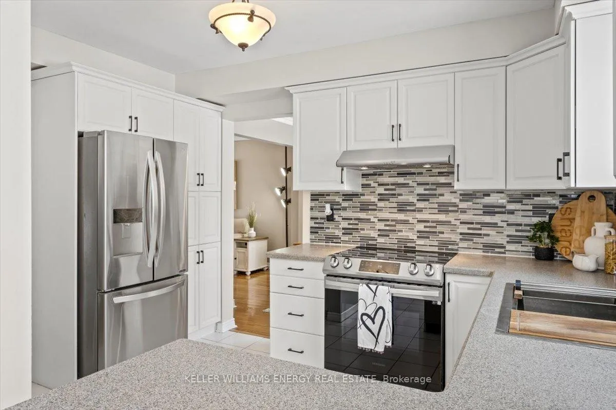 Photo 15 of 2 Resnik Drive, Clarington, Newcastle — HOMEH