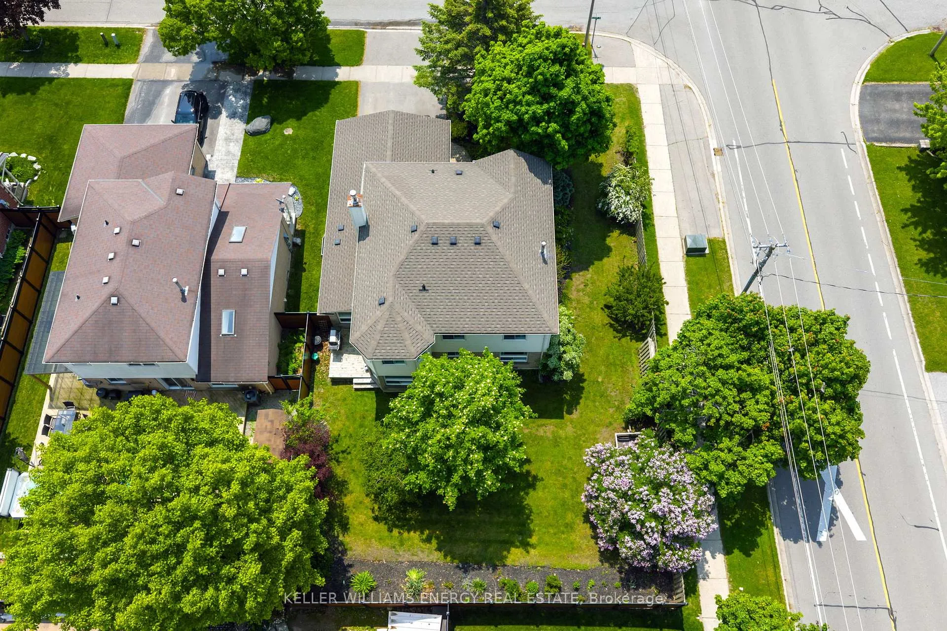 Photo 29 of 2 Resnik Drive, Clarington, Newcastle — HOMEH