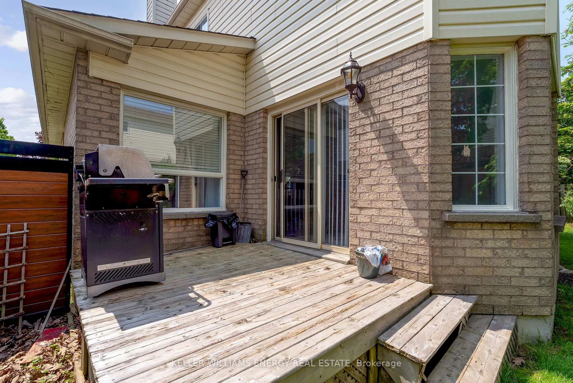 Photo 34 of 2 Resnik Drive, Clarington, Newcastle — HOMEH