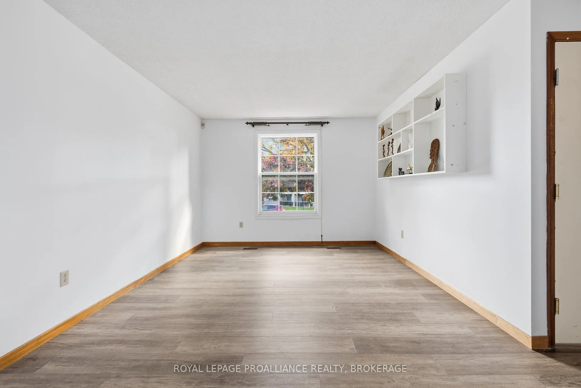Photo 6 of 41 Old Oak Road, Kingston, Central City West — HOMEH