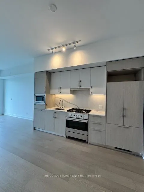 Photo 1 of Unit 708, 8 Manor Road W, Toronto, Yonge-Eglinton — HOMEH