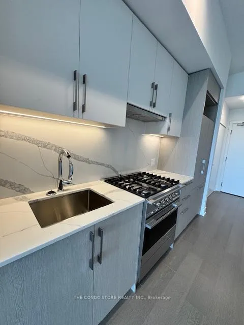 Photo 10 of Unit 708, 8 Manor Road W, Toronto, Yonge-Eglinton — HOMEH