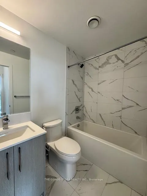 Photo 16 of Unit 708, 8 Manor Road W, Toronto, Yonge-Eglinton — HOMEH