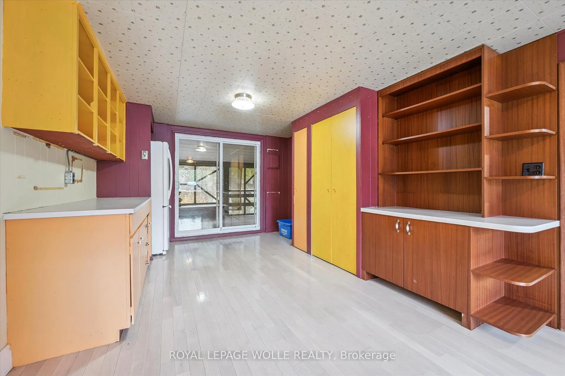 Photo 8 of 1 Marketa Crescent, Kitchener — HOMEH