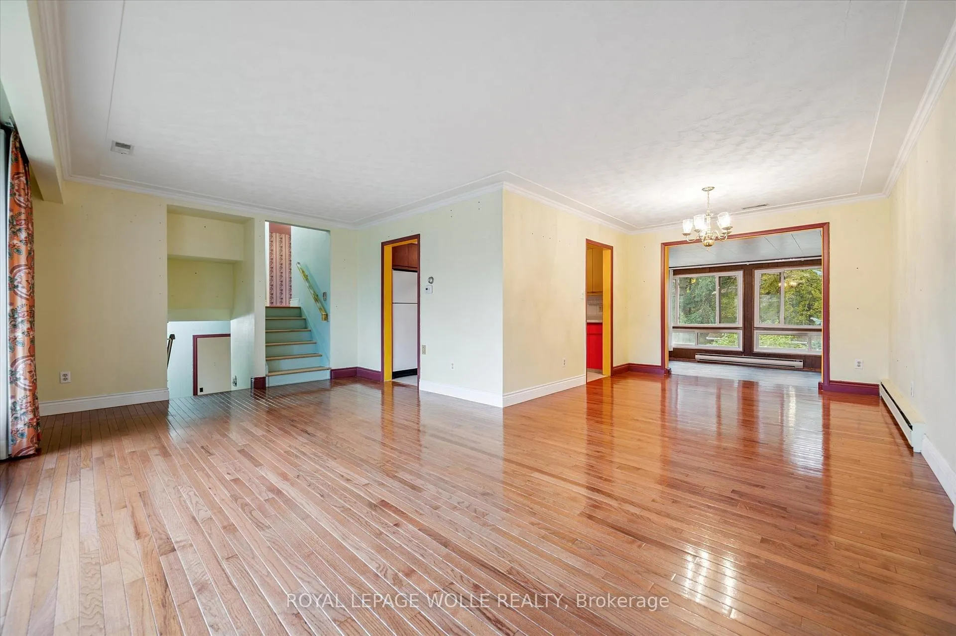 Photo 15 of 1 Marketa Crescent, Kitchener — HOMEH